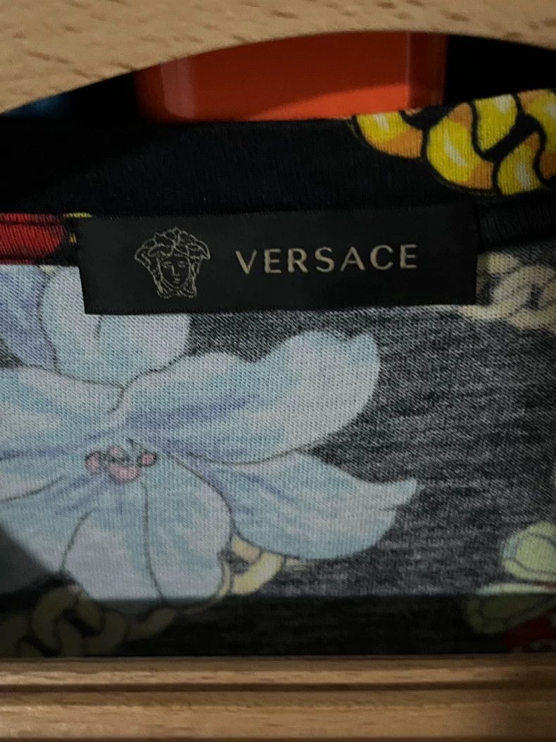 Versace Versace Printed T-shirts Size US M / EU 48-50 / 2 - 3 Thumbnail
