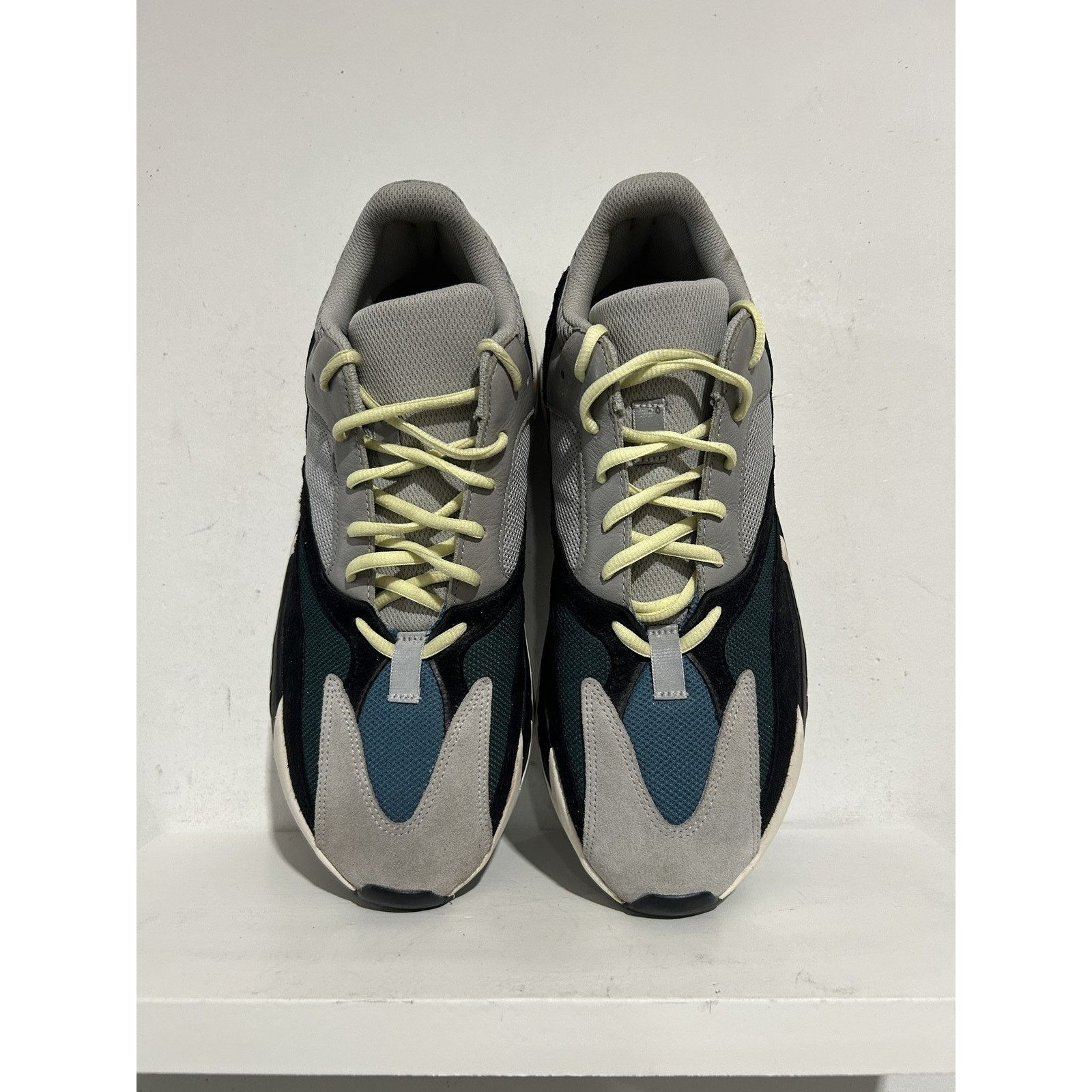 Adidas ADIDAS YEEZY BOOST 700 WAVE RUNNER SIZE 13 PREOWNED Size US 13 / EU 46 - 3 Thumbnail