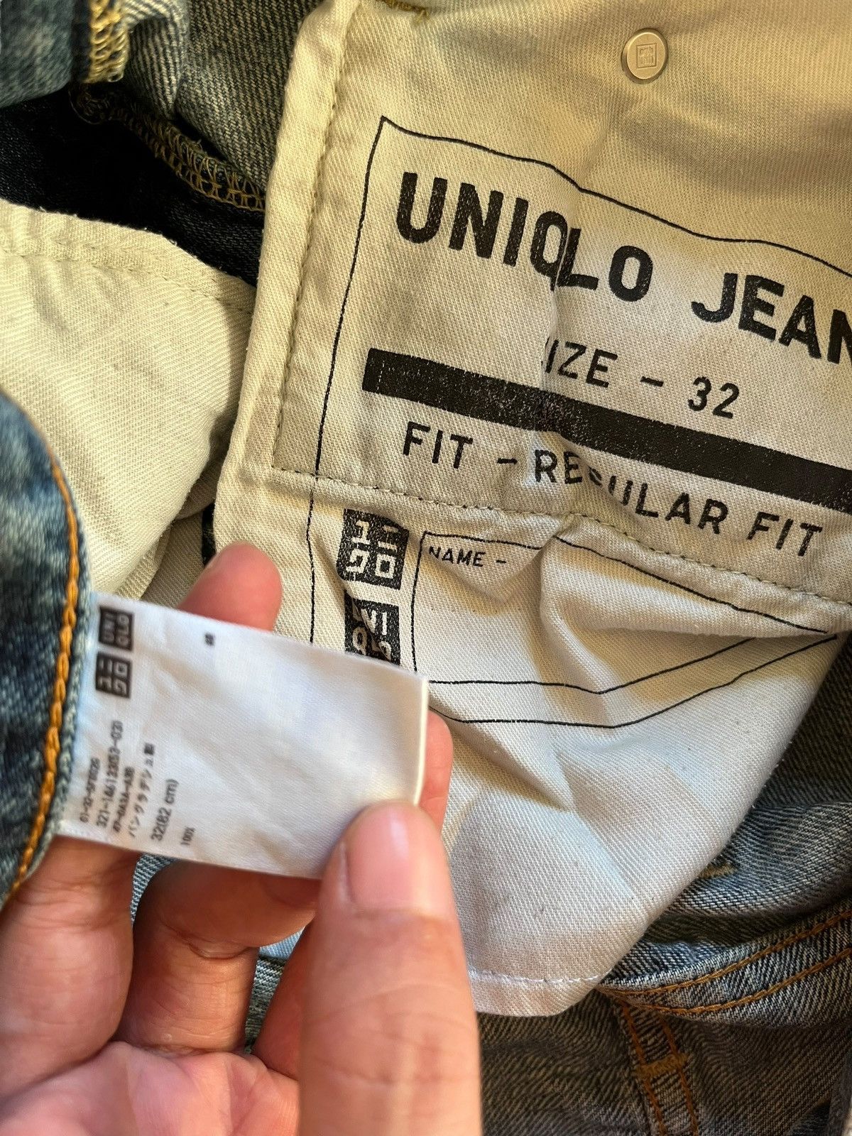 Japanese Brand × Uniqlo Vintage Uniqlo Selvedge Ripped Distressed Loose Jeans 33x31 Size US 33 - 10 Thumbnail