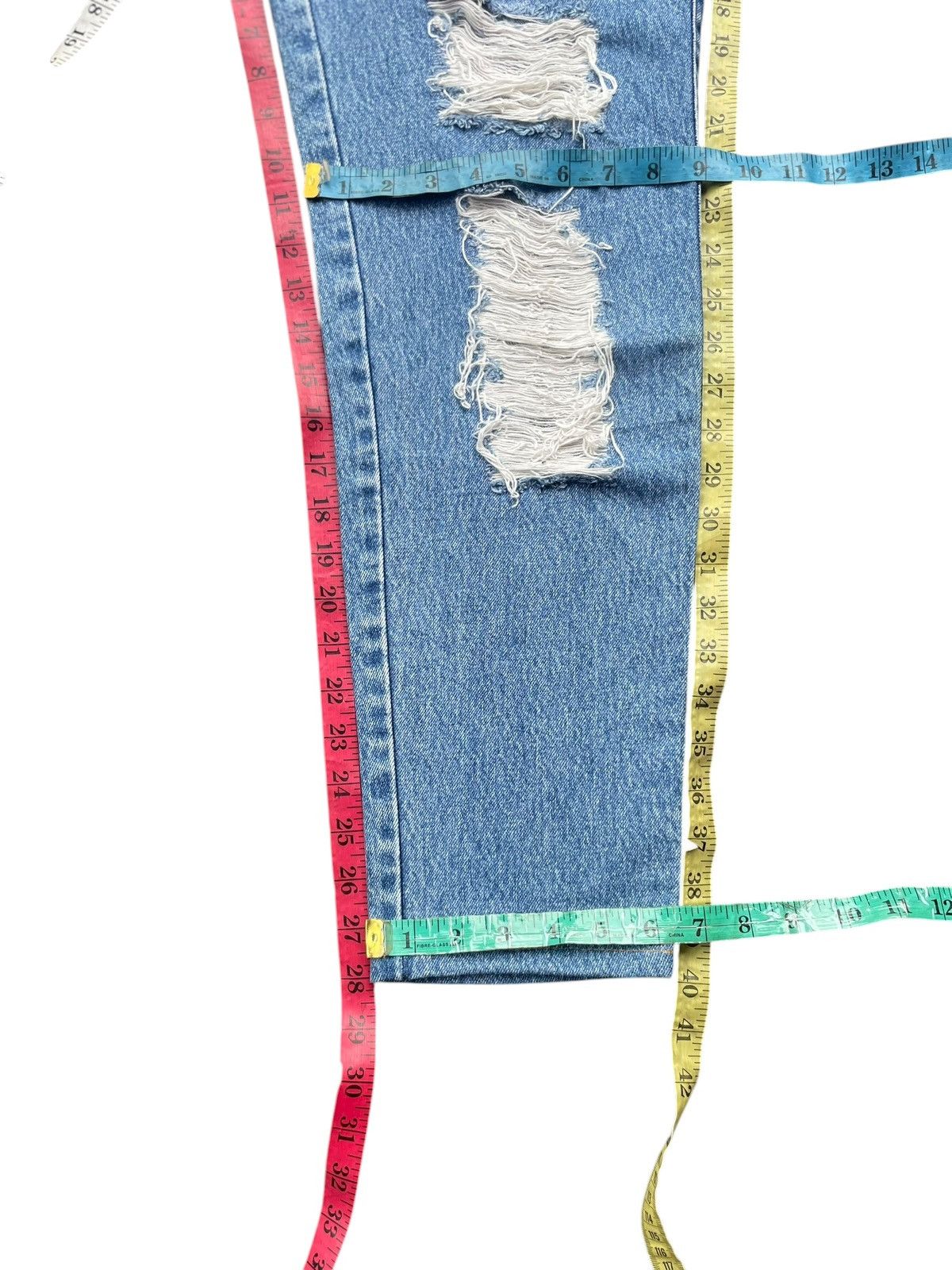 Levi's Vintage 1993 Levis 901 Silver Tab Distresed Size 30" / US 8 / IT 44 - 9 Thumbnail