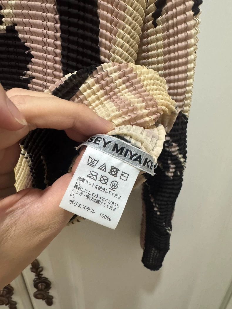 Issey Miyake Issey Miyake size:2 Beige with black long-sleeved shirts Size XS / US 0-2 / IT 36-38 - 3 Thumbnail