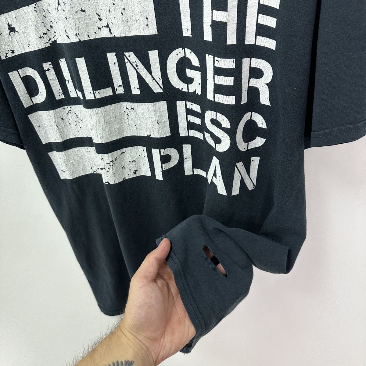 Band Tees Vintage 00s Distressed The Dillinger Escape Plan tee y2k og Size US L / EU 52-54 / 3 - 6 Thumbnail