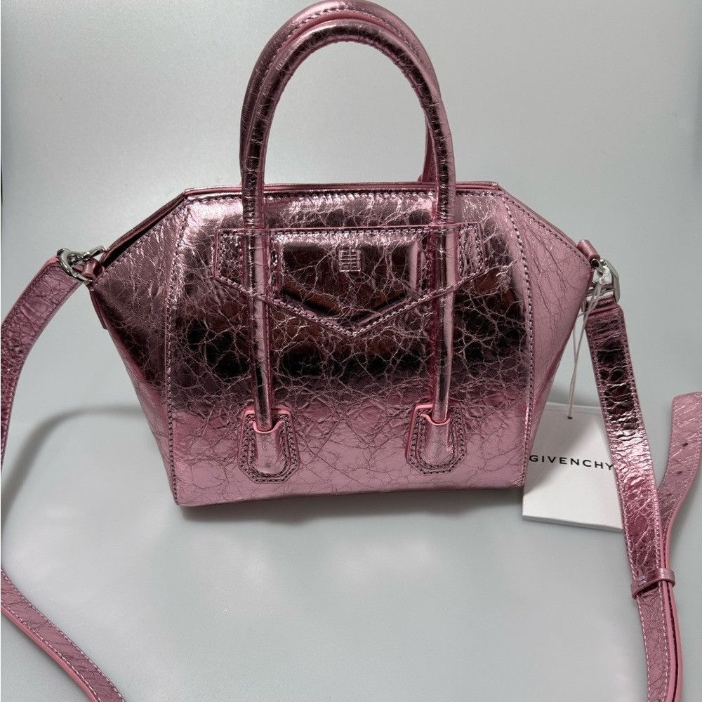 Givenchy Givenchy Antigona Lock Bag in Laminated Leather Pink Size ONE SIZE - 2 Thumbnail