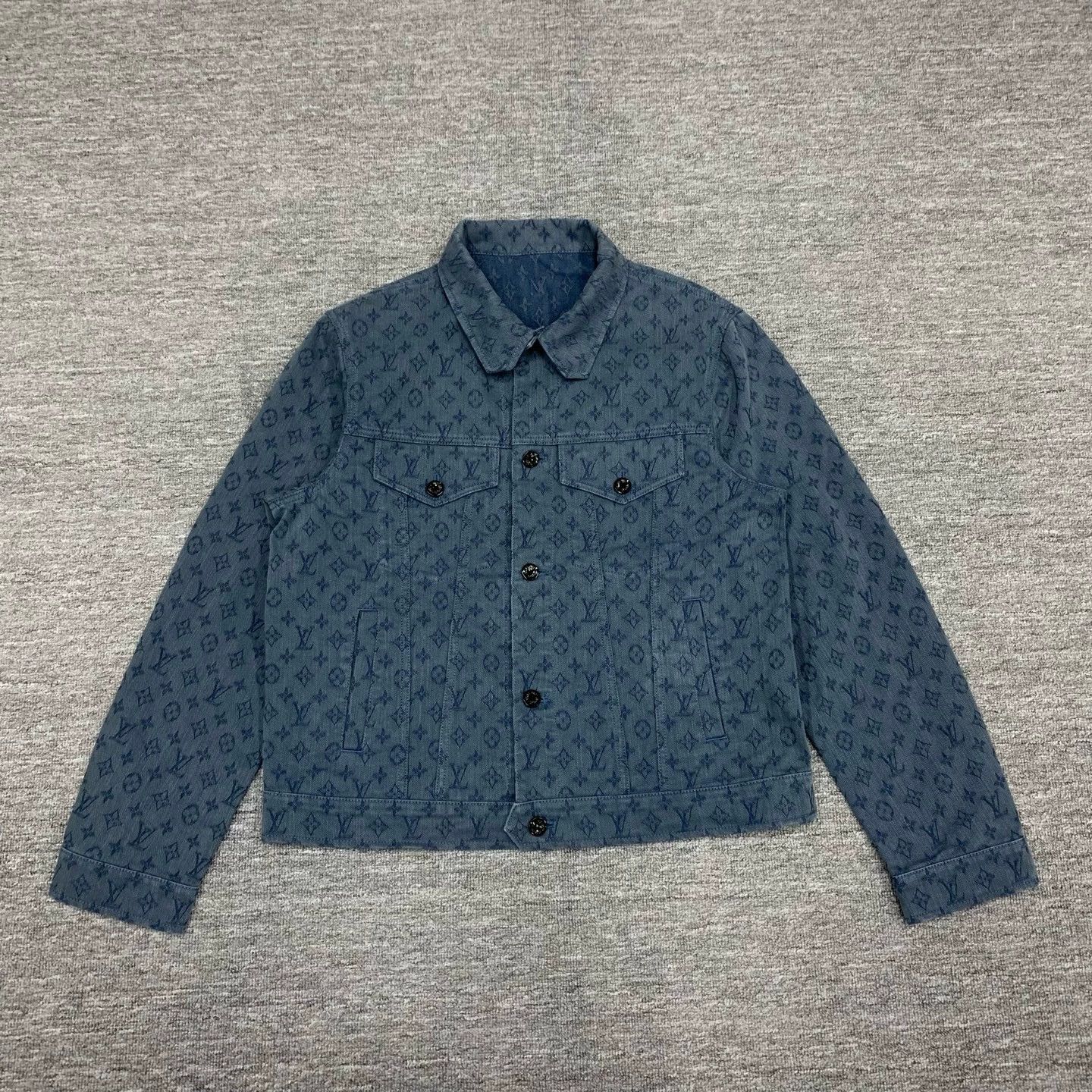 Louis Vuitton Louis Vuitton Blue Monogram Denim Jacket Size XL / US 12-14 / IT 48-50 - 1 Thumbnail