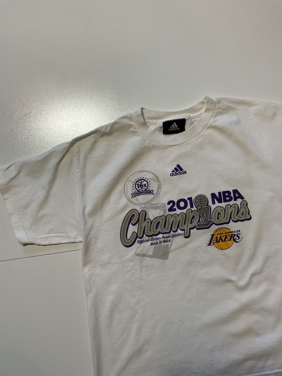 Adidas Adidas 2010 NBA Champions Official NBA Basketball T-Shirt Size US S / EU 44-46 / 1 - 4 Thumbnail