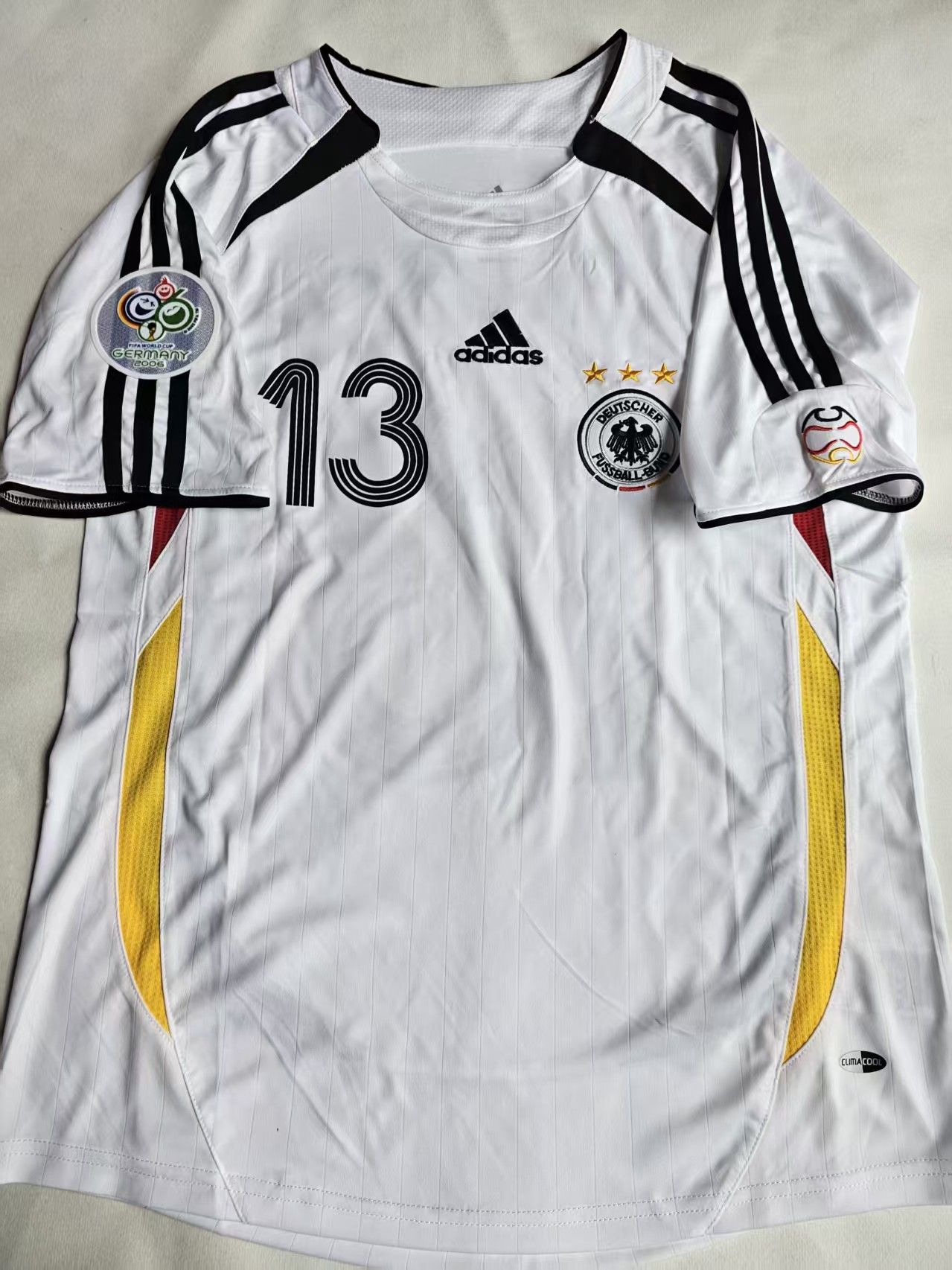 Other Michael Ballack Jersey 2006 Germany Size US XL / EU 56 / 4 - 2 Thumbnail