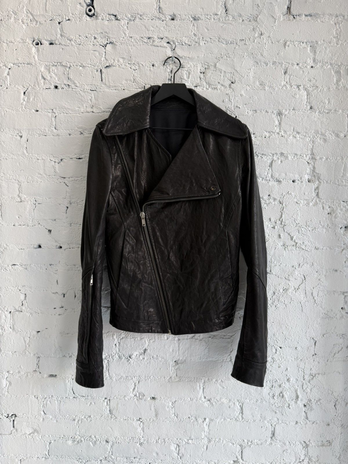 2009 RICK OWENS ‘CRUST’ LEATHER JACKET