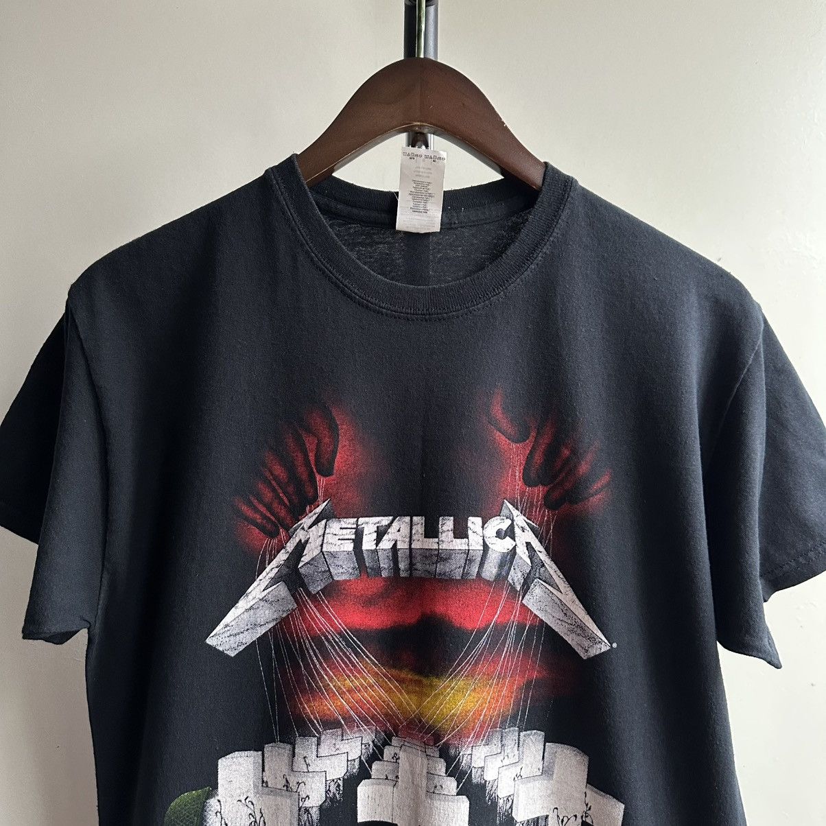 Band Tees × Metallica × Vintage VINTAGE METALLICA MASTER OF PUPPETS TEE 2017 Size US M / EU 48-50 / 2 - 3 Thumbnail