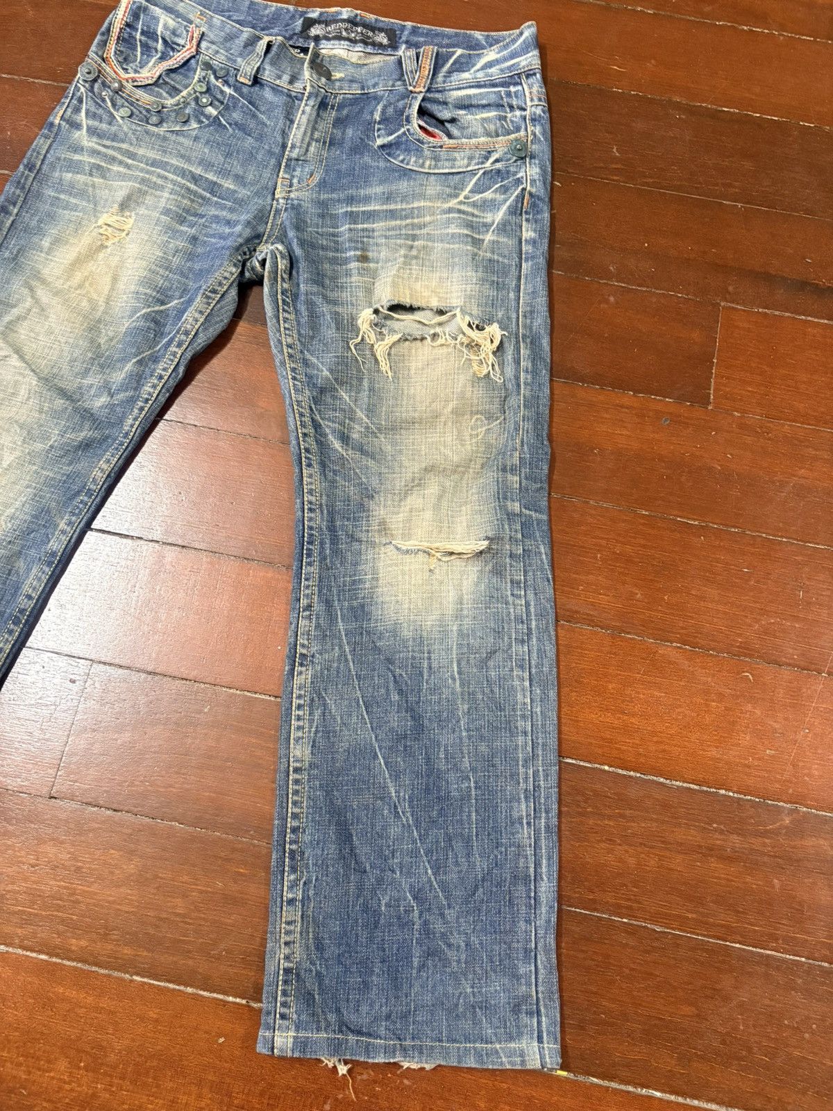 Hysteric Glamour SICK RUSTY RED PAPER VINTAGE DENIM distressed mud wash flare Size US 32 / EU 48 - 4 Thumbnail