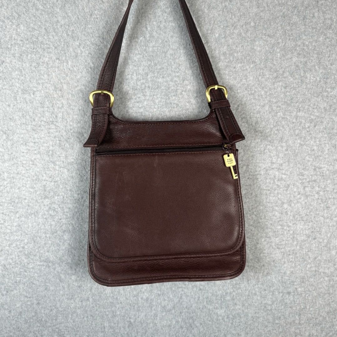 Fossil Fossil Women Crossbody Purse Leather Flap Over Zipper Compartment Brown Medium Brown Leather Womens Crossbody Bag Size ONE SIZE - 6 Thumbnail