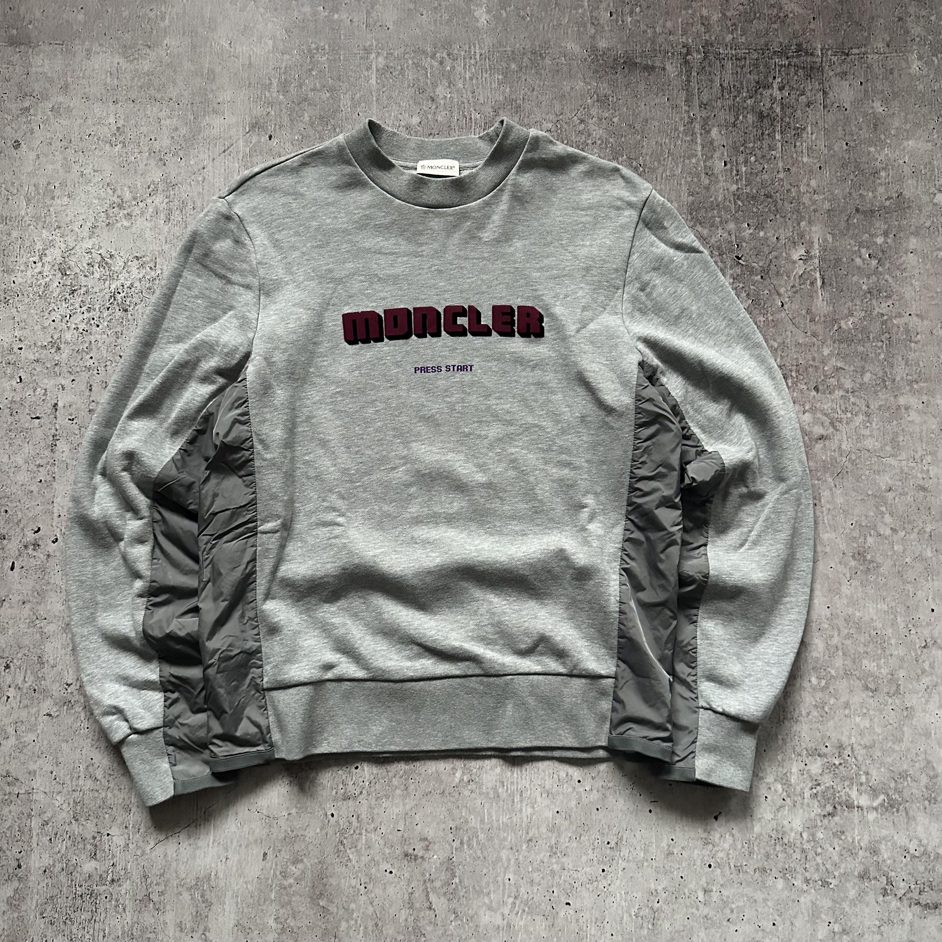 Moncler press start sweatshirt online