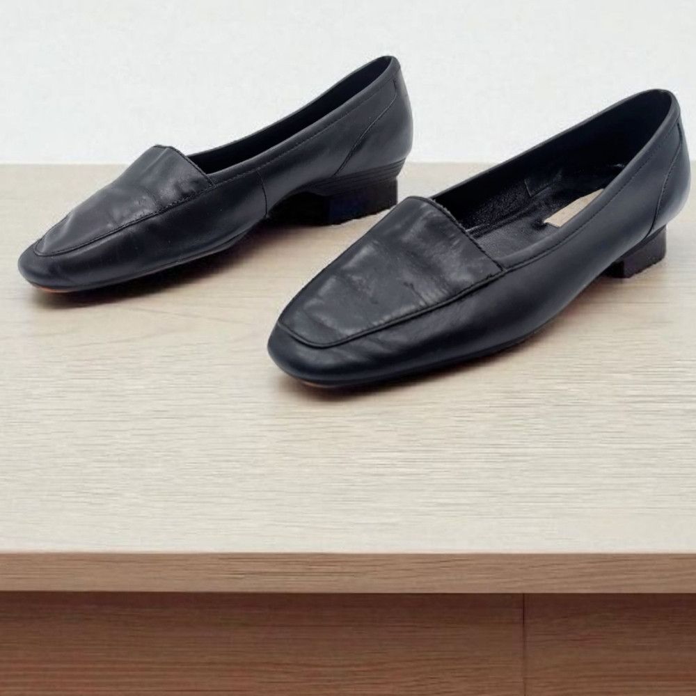 Other Vintage Partners Sz 5.5 Black Loafers for Women 1980s Size US 5.5 / IT 35.5 - 1 Thumbnail