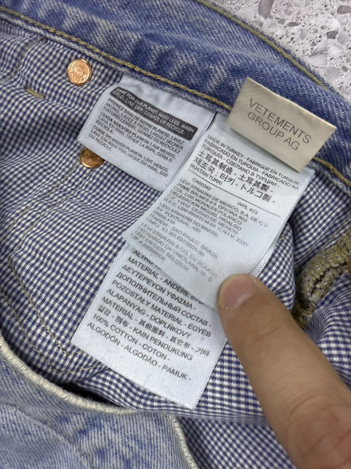 Vetements Vetements 18aw destroyed denim Size US 33 - 5 Thumbnail