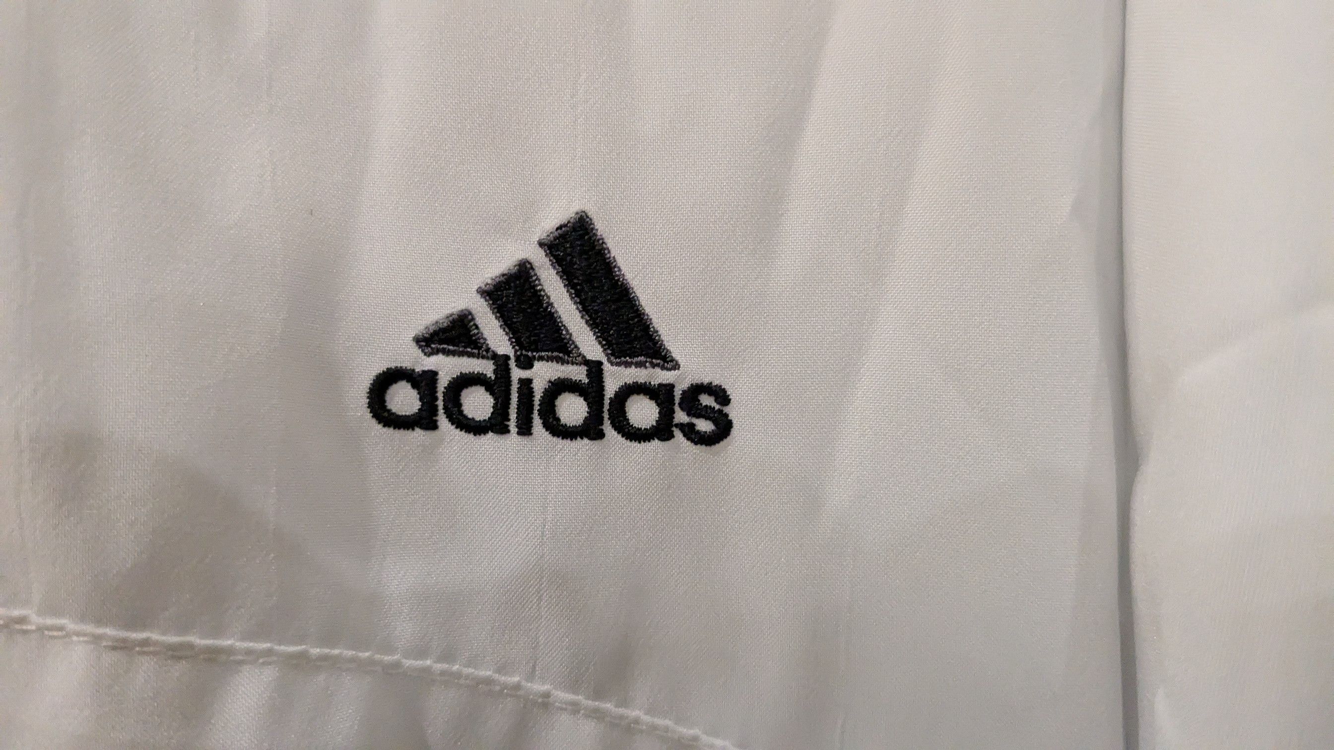Adidas × Vintage Vintage adidas Y2K Nylon White Jacket Size US L / EU 52-54 / 3 - 6 Thumbnail