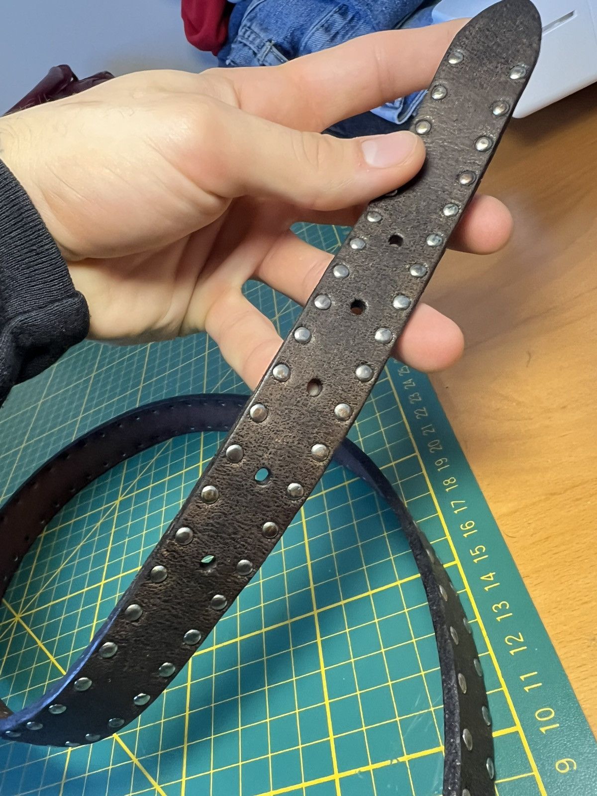 Vintage Vintage studded genuine leather belt Size ONE SIZE - 4 Thumbnail