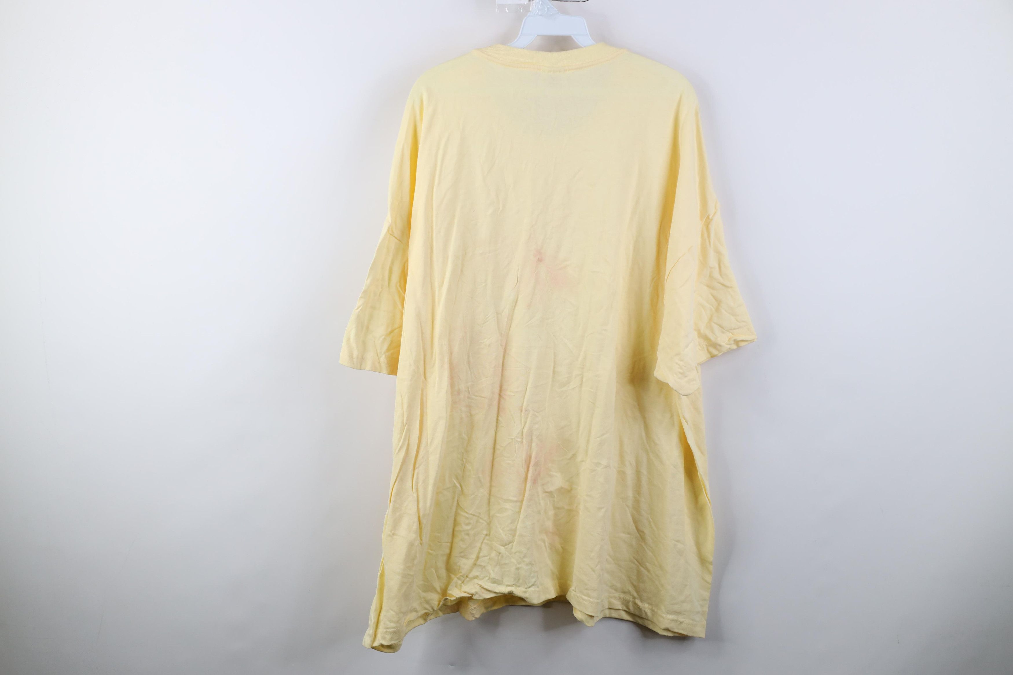 Hanes Vintage 90s Hanes Distressed Cotton Pocket T-Shirt Yellow Size US XXL / EU 58 / 5 - 14 Thumbnail