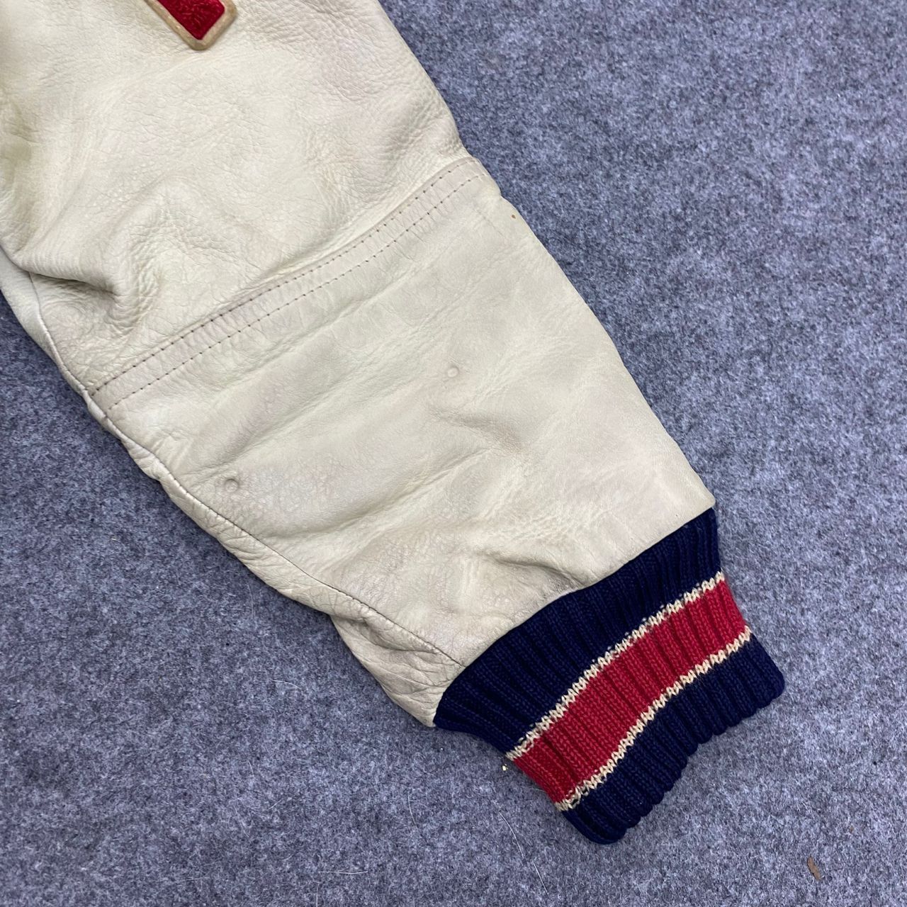 Japanese Brand 💥Best Offer💥Vintage Hot Legs Meiji Univ. Varsity Jacket Size US L / EU 52-54 / 3 - 10 Thumbnail