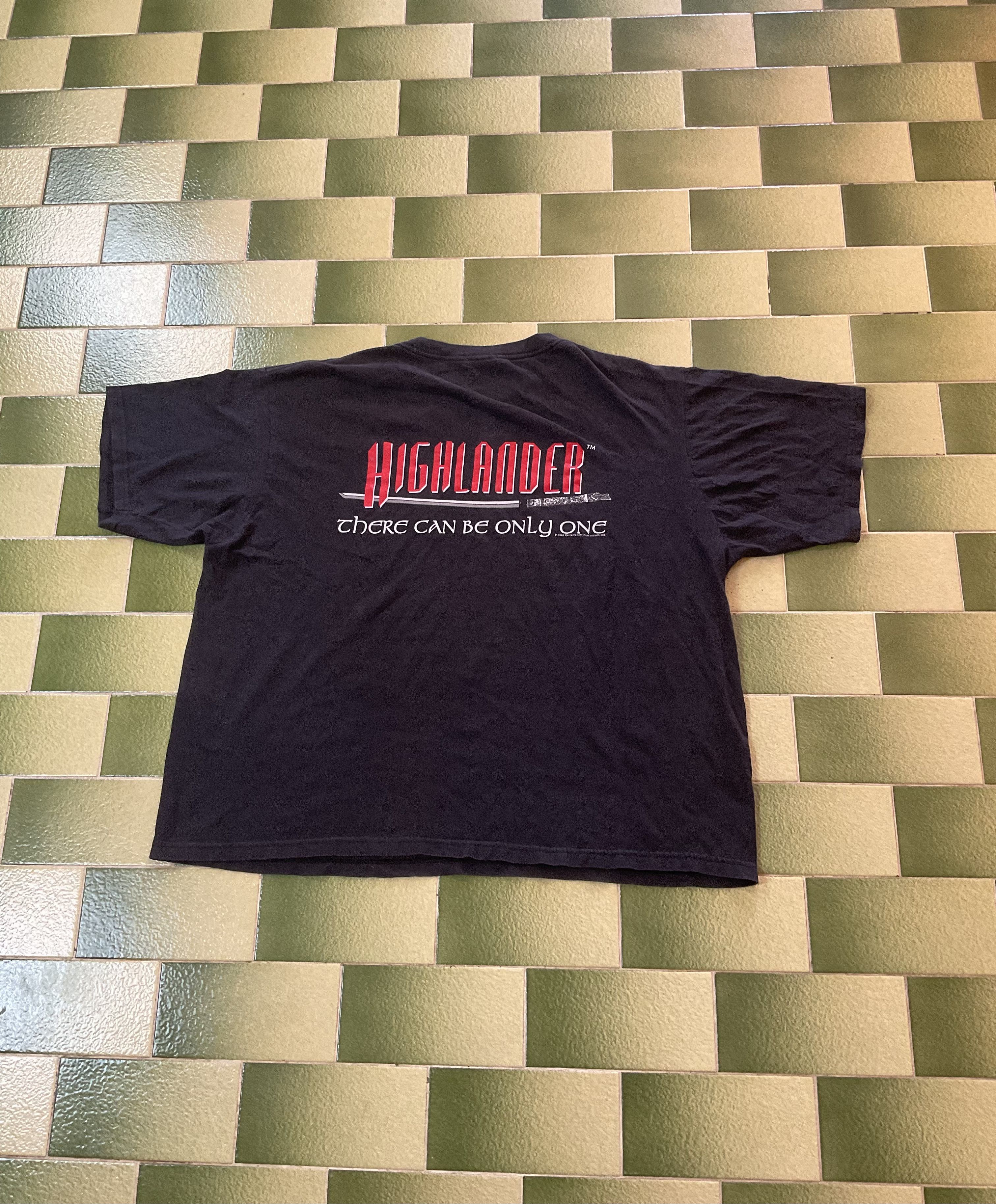 Vintage Vintage 1996 Highlander Swords Movie TV Promo T-Shirt Size US XXL / EU 58 / 5 - 2 Thumbnail