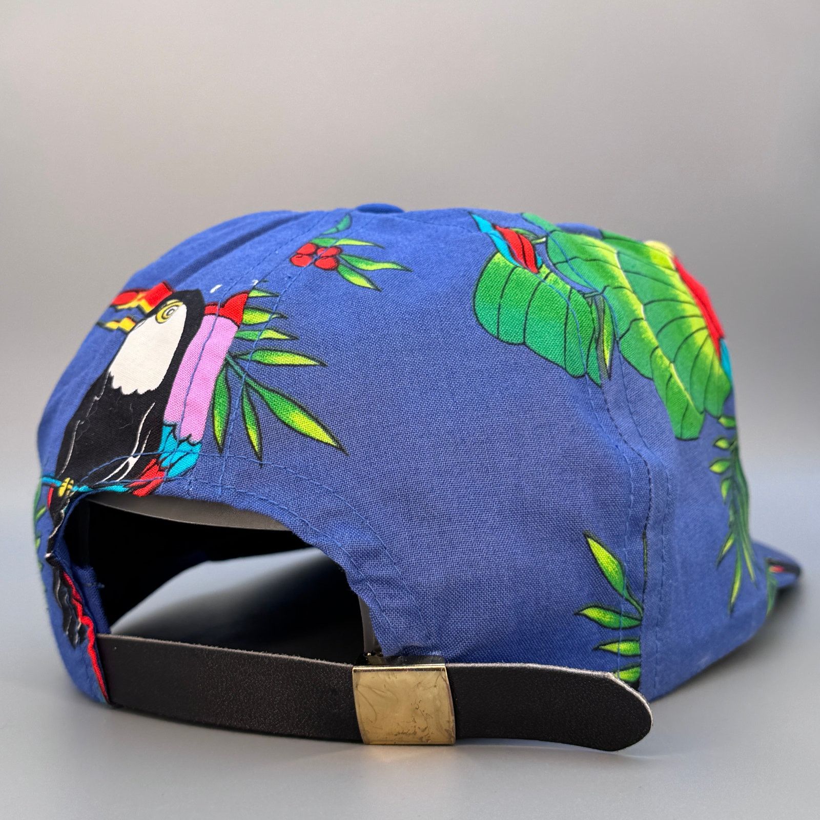 NBA Vintage 90s Denver Nuggets floral print leather strapbackhat Size ONE SIZE - 3 Thumbnail