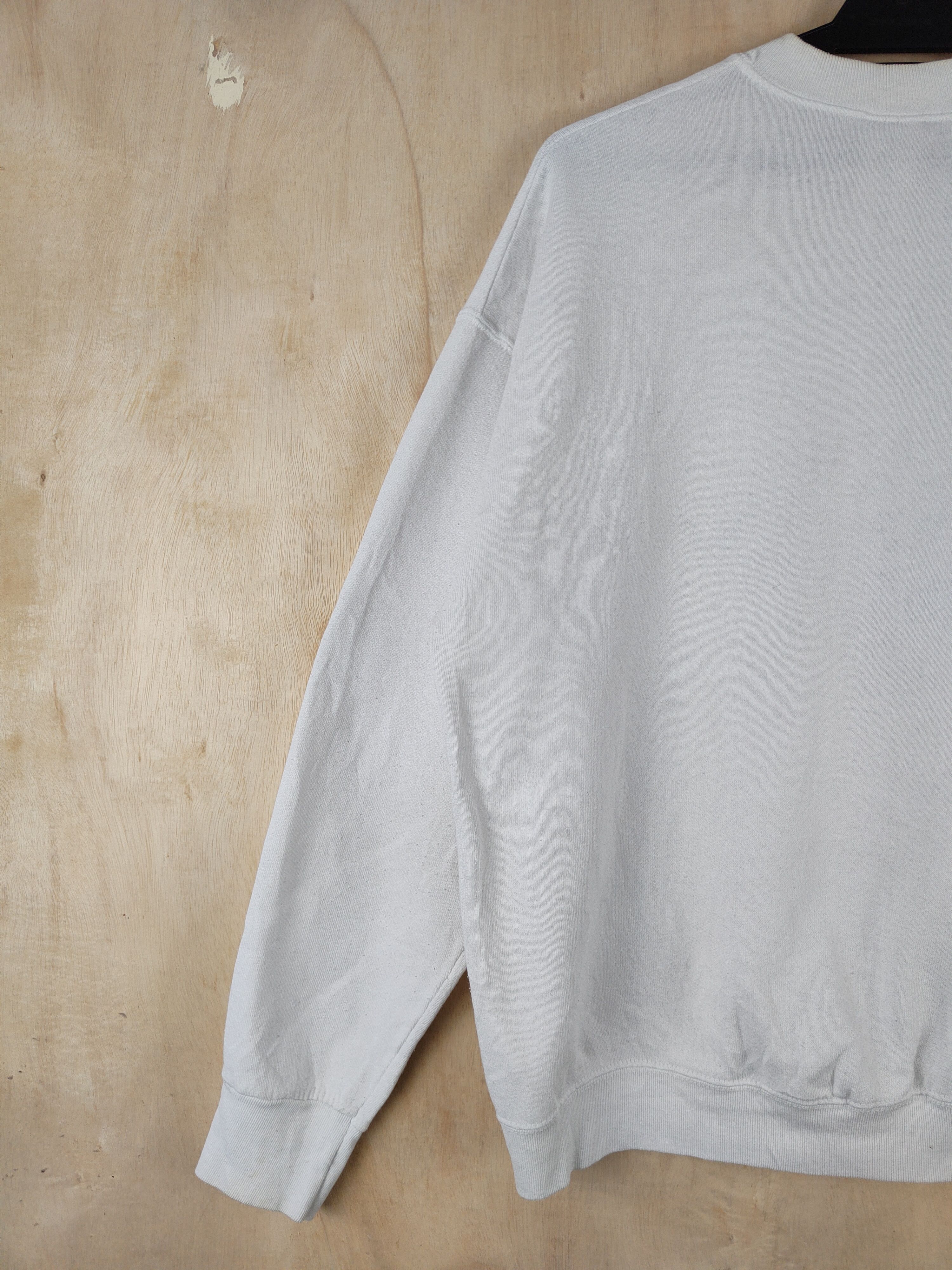 Fruit Of The Loom Fruit of the Loom White Sweatshirts #S2471 Size US L / EU 52-54 / 3 - 9 Thumbnail