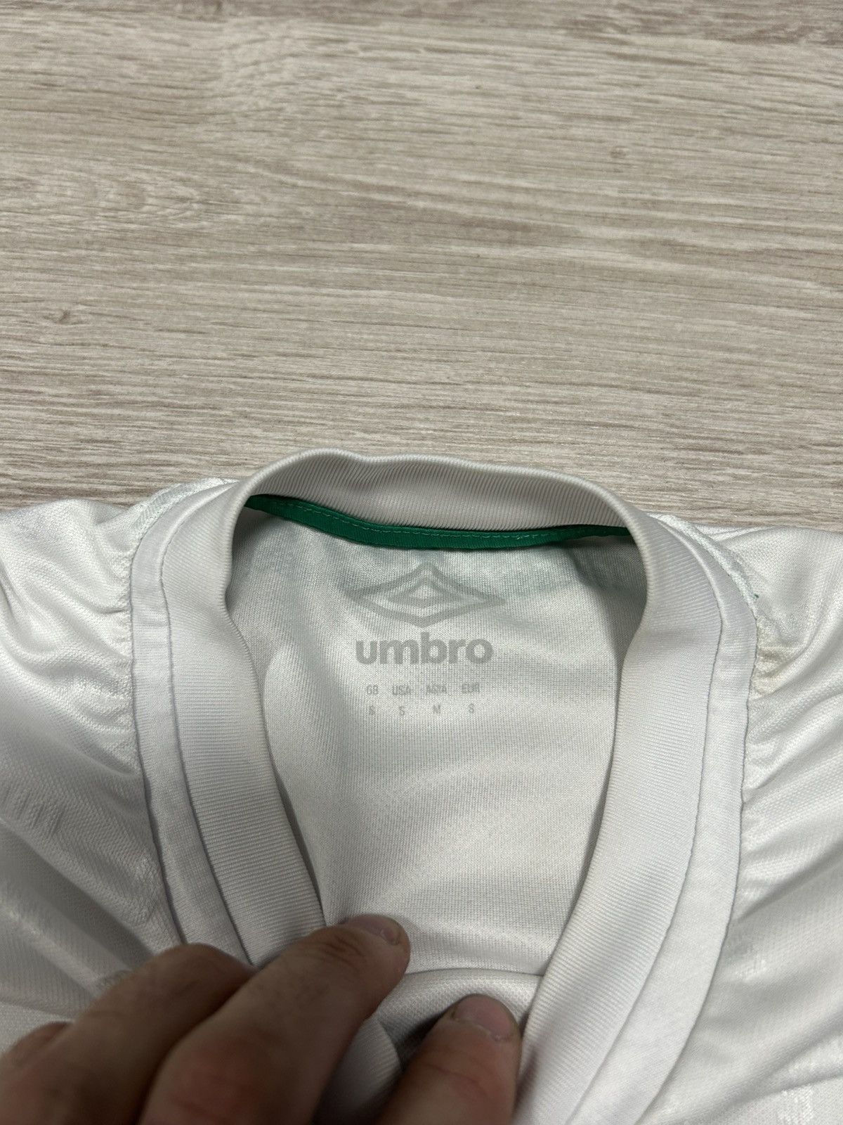 Umbro Umbro Soccer Jersey FC Werder Bremen 2021/22 home shirt Size US S / EU 44-46 / 1 - 9 Thumbnail