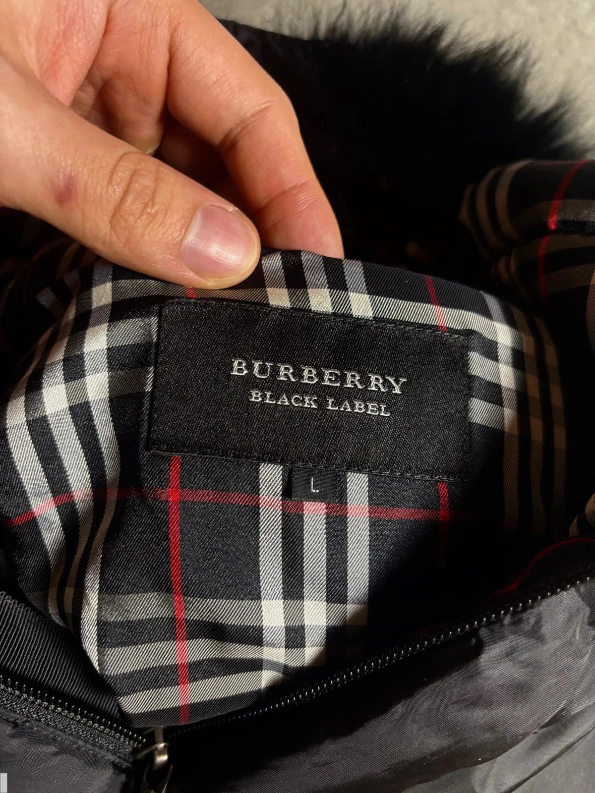 Burberry Burberry Black Label Down Jacket Nova fur Hood – Black nova Size US L / EU 52-54 / 3 - 4 Thumbnail