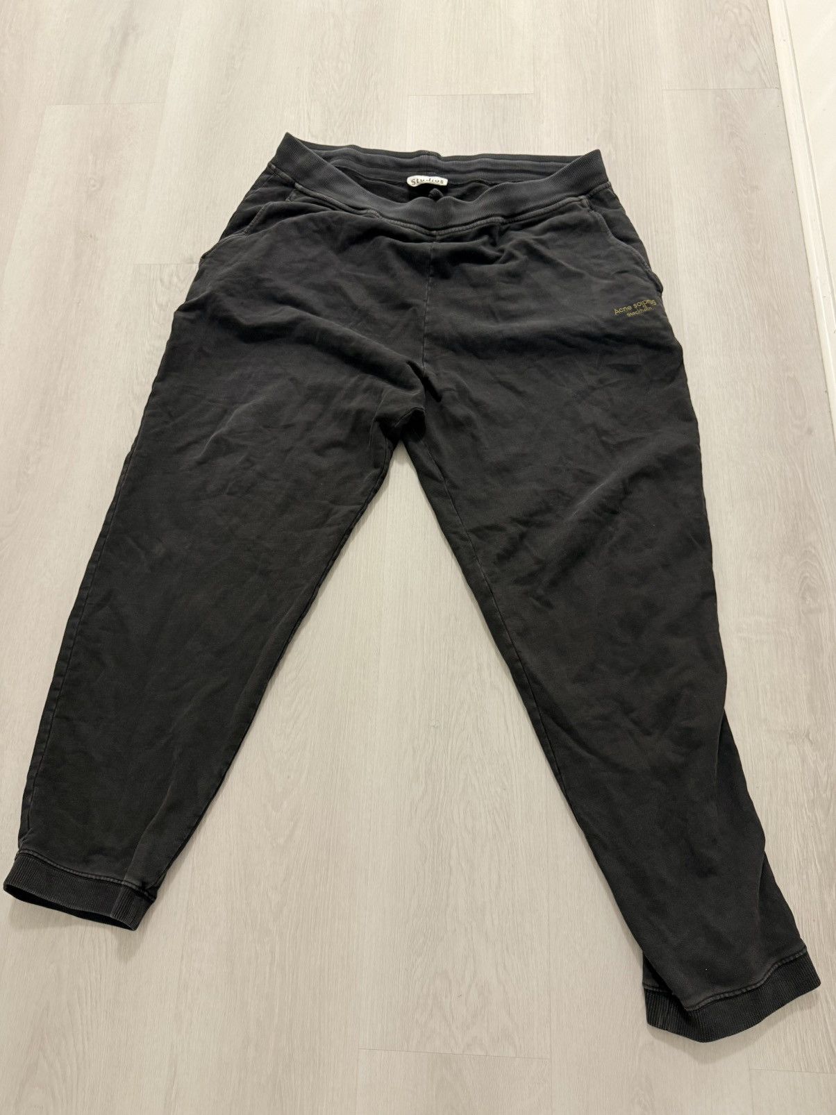 Acne Studios Acne studios sweat pants size XL Size US 36 / EU 52 - 1 Thumbnail