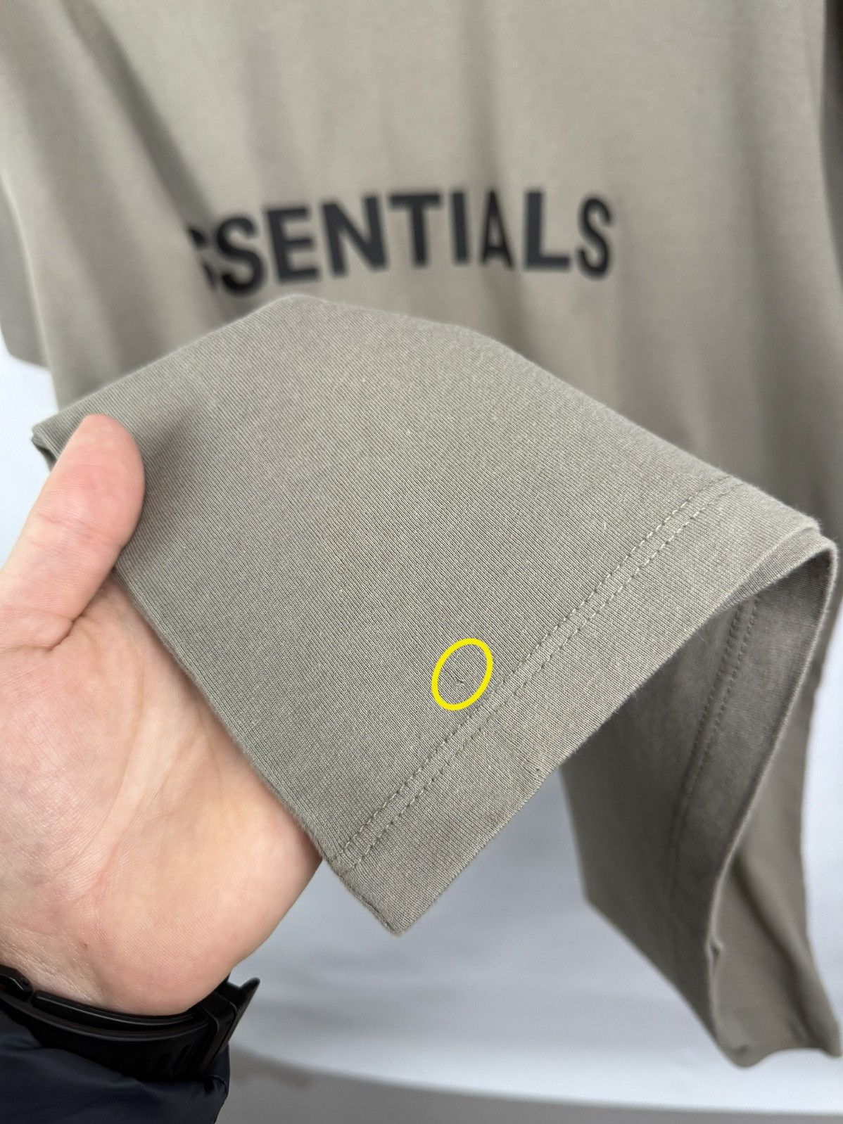 Essentials 🇺🇸 Essentials Fear Of God Y2K T-Shirt Hype Rare Retro Size US L / EU 52-54 / 3 - 10 Thumbnail