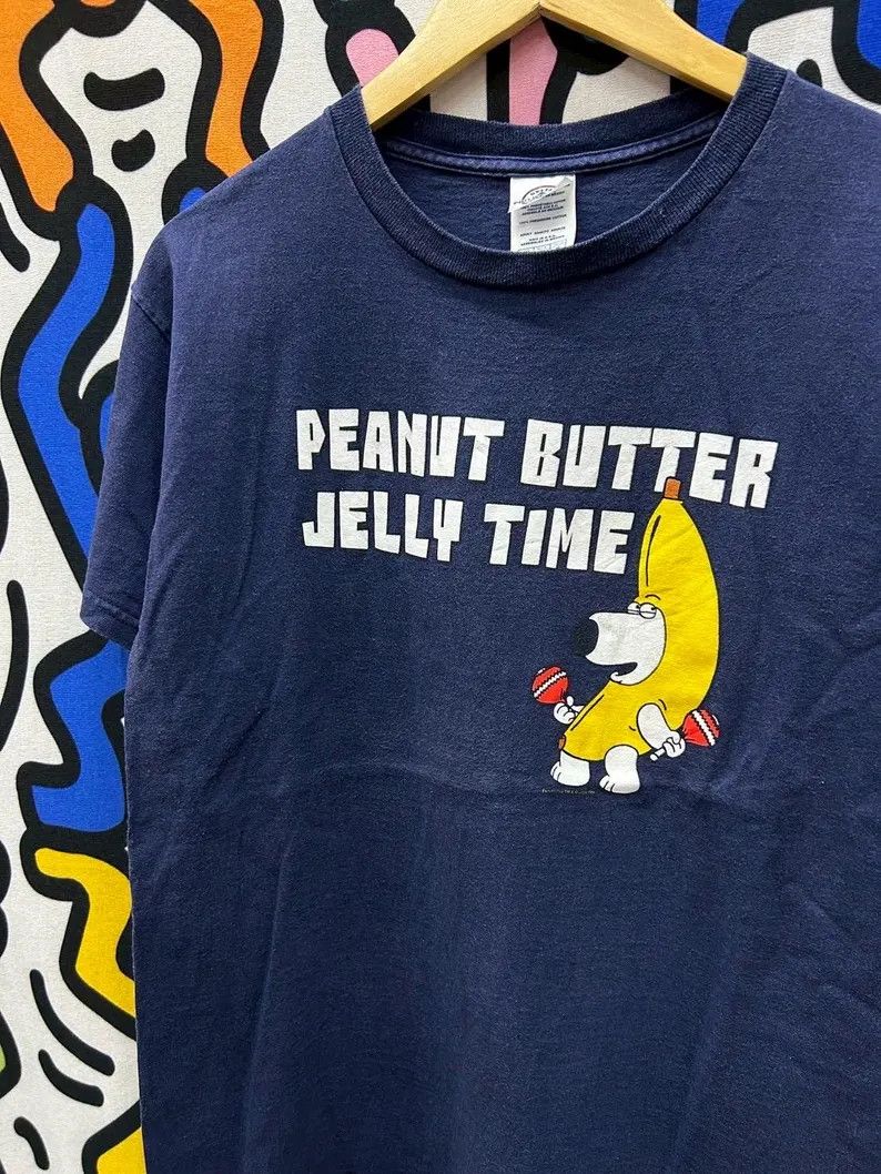 Vintage Vintage 2000s Family Guy tshirt size M Size US M / EU 48-50 / 2 - 1 Thumbnail