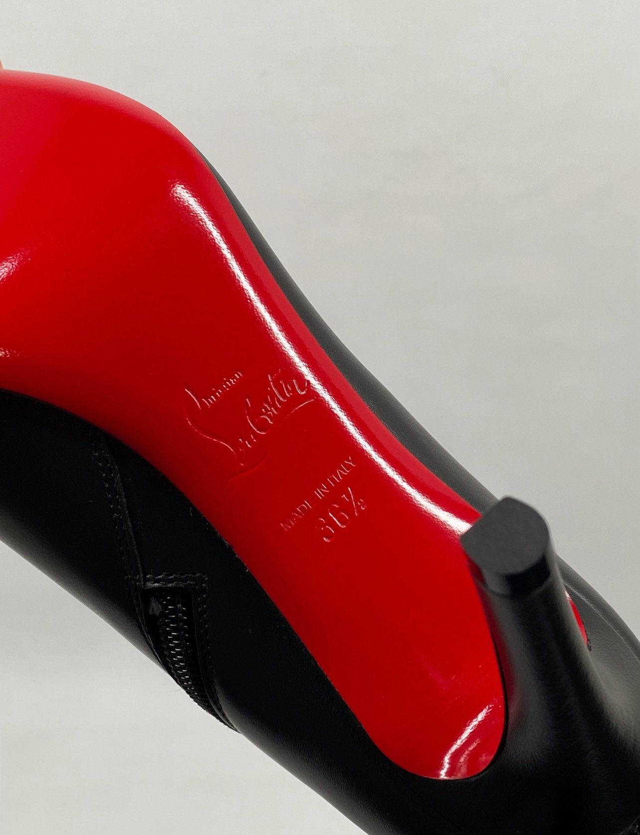 Christian Louboutin Christian Louboutin Kate 85MM Knee High Boots size 36.5 Size US 6.5 / IT 36.5 - 15 Thumbnail