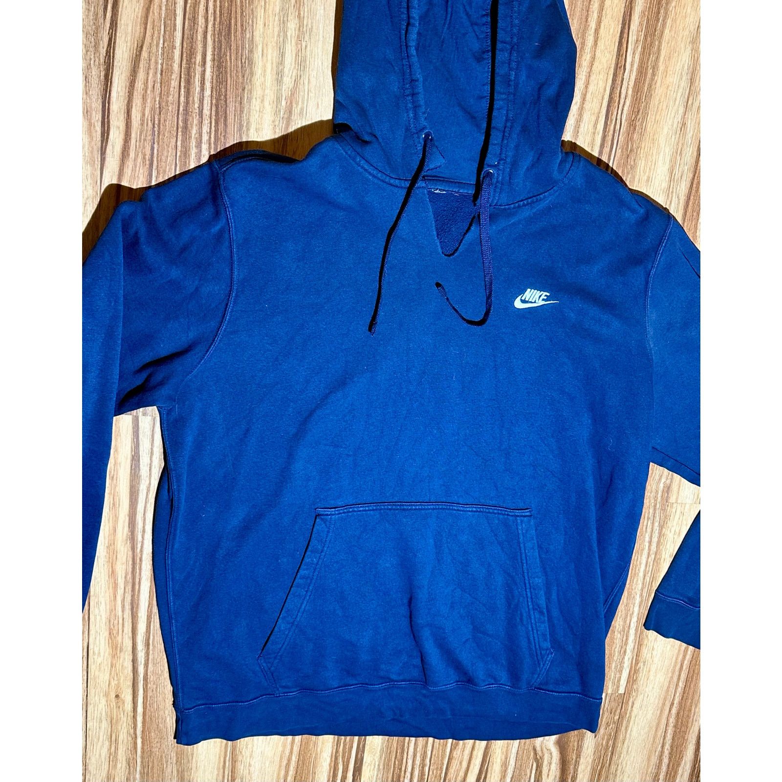 Nike Nike Navy Hoodie size L/XL Size US L / EU 52-54 / 3 - 3 Thumbnail
