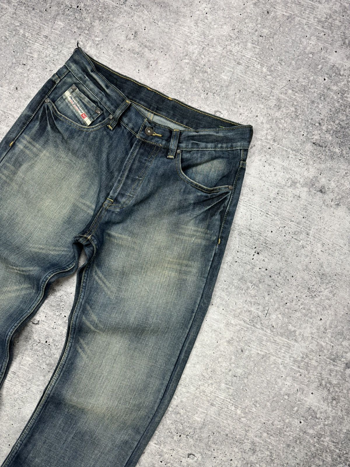 Diesel × Vintage Vintage Diesel Blue Stonewashed Denim Jeans Trousers Pants Size US 32 / EU 48 - 7 Thumbnail