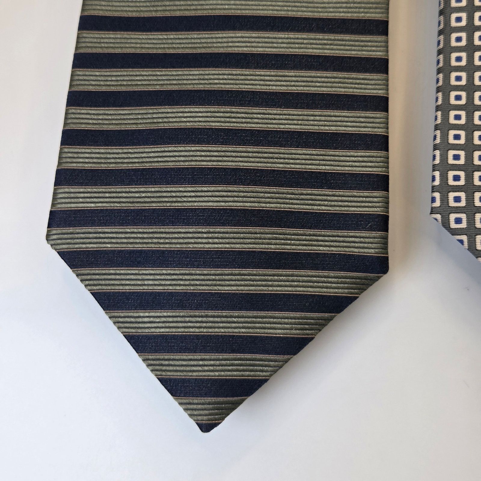 Tommy Hilfiger Tommy Hilfiger Silk Tie Lot Green Blue 3.75 USA Contrast Tip Size ONE SIZE - 3 Thumbnail