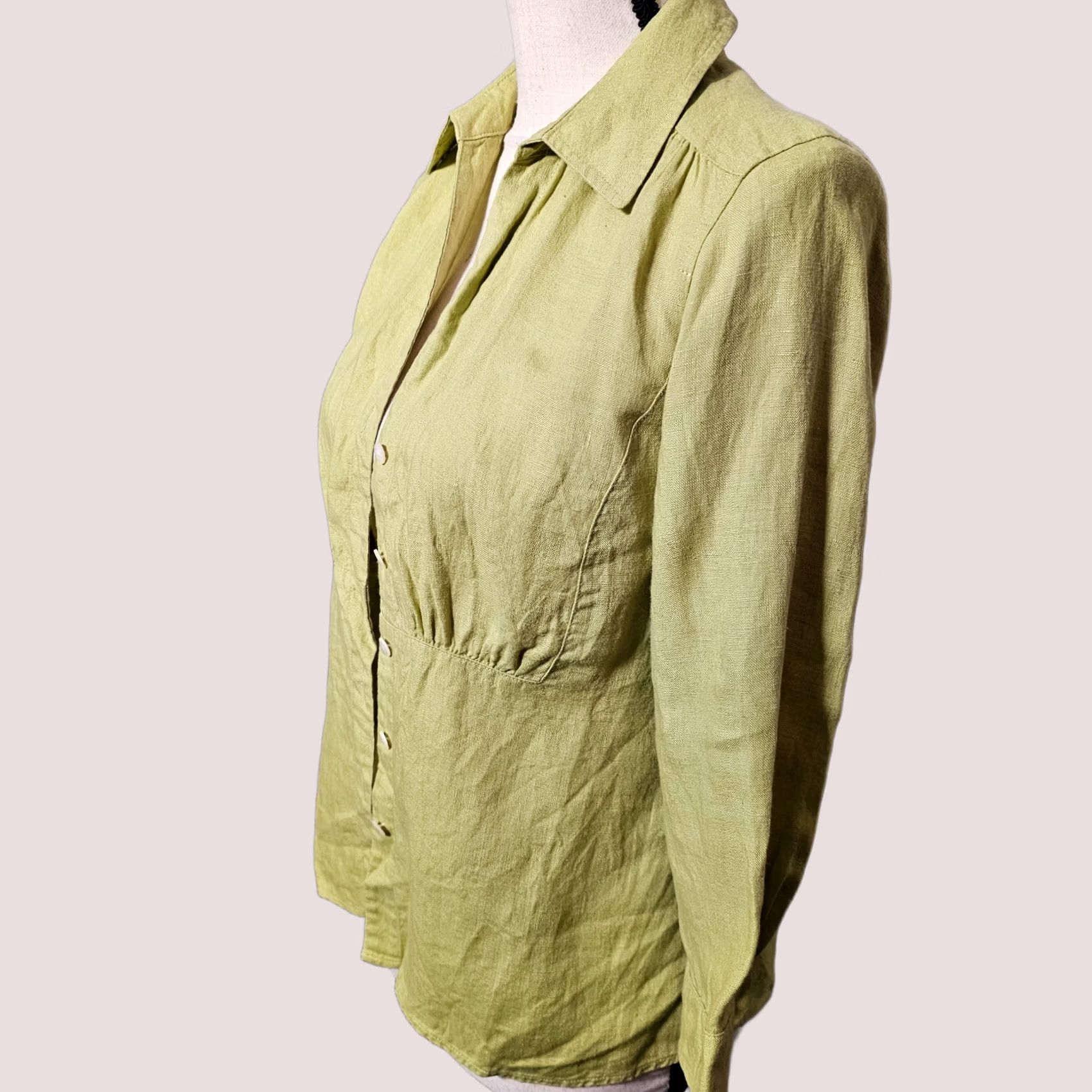 Talbots VINTAGE Talbots Shirt Petites PURE IRISH LINEN Light Green Button Up 6P Top Blouse Size M / US 6-8 / IT 42-44 - 1 Thumbnail