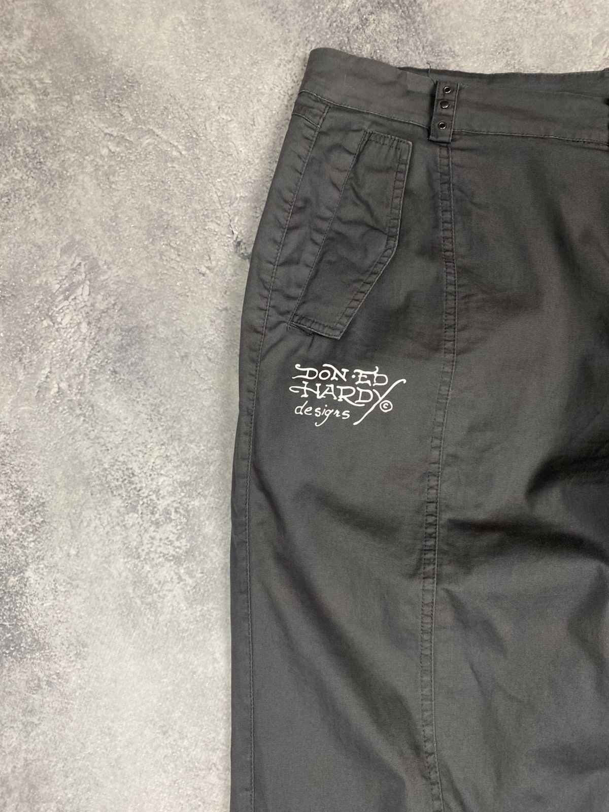 Ed Hardy Ed Hardy Urban Outfitters Y2K Style Grey Cargo Multi Pocket Size US 32 / EU 48 - 13 Thumbnail