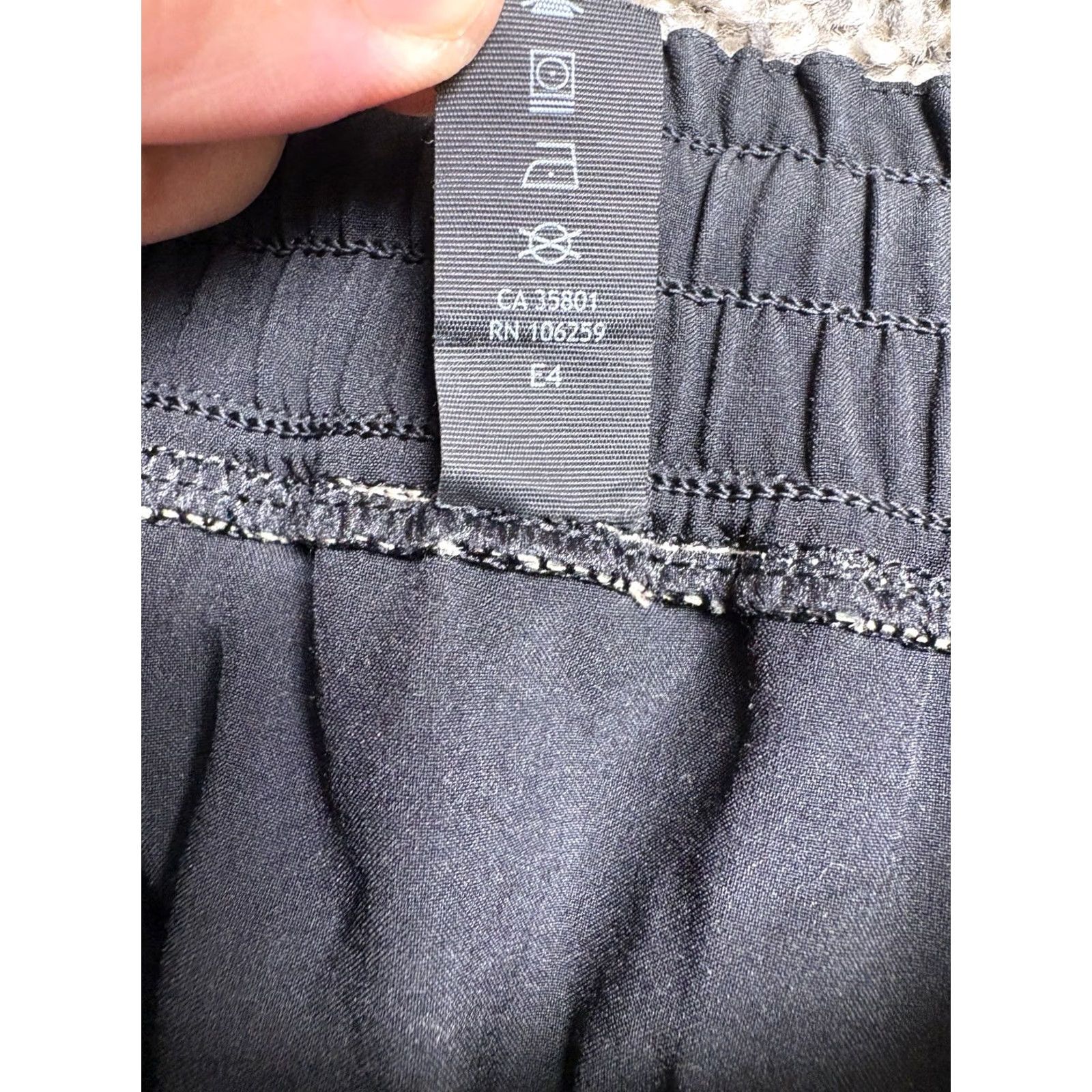 Lululemon Lululemon T.H.E. Short Mens Small Tan Linerless Gym Training Size US 29 - 7 Thumbnail
