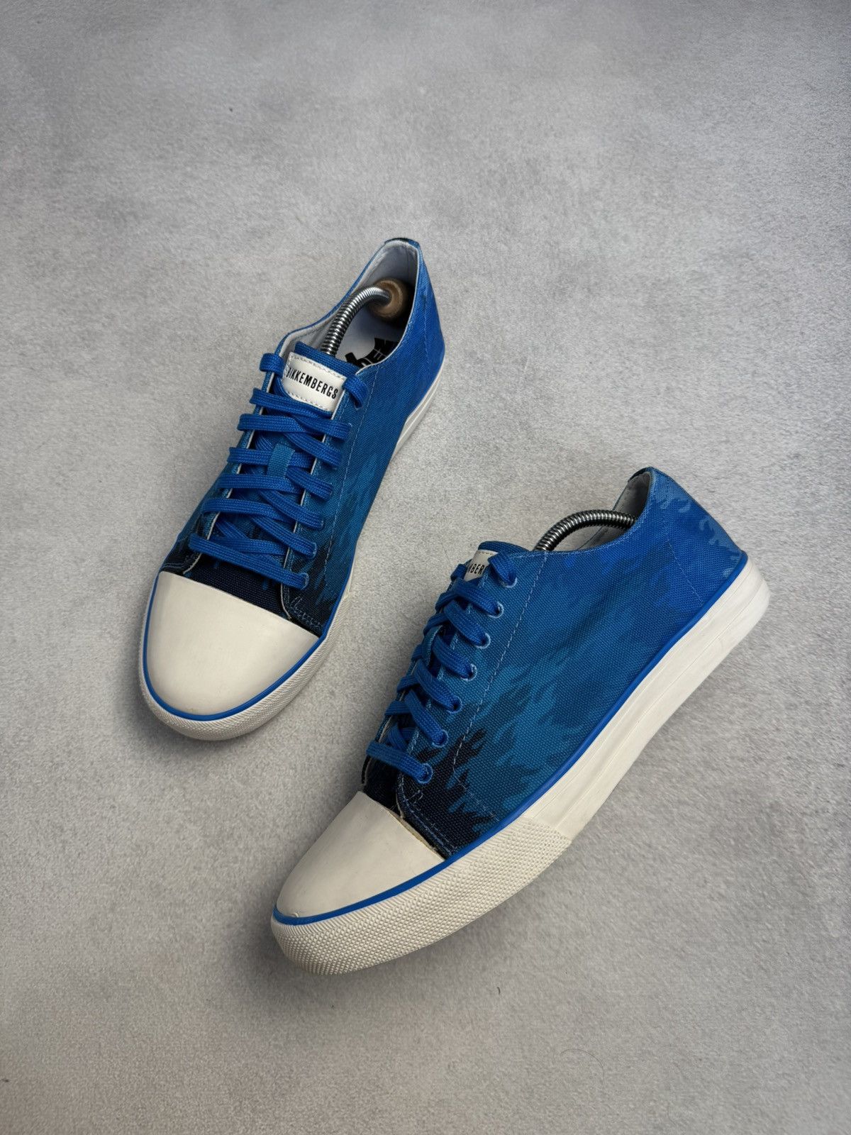 Dirk Bikkembergs Dirk Bikkembergs X Fedez Farnell Sneakers blue canvas US9,5 Size US 9.5 / EU 42-43 - 1 Thumbnail