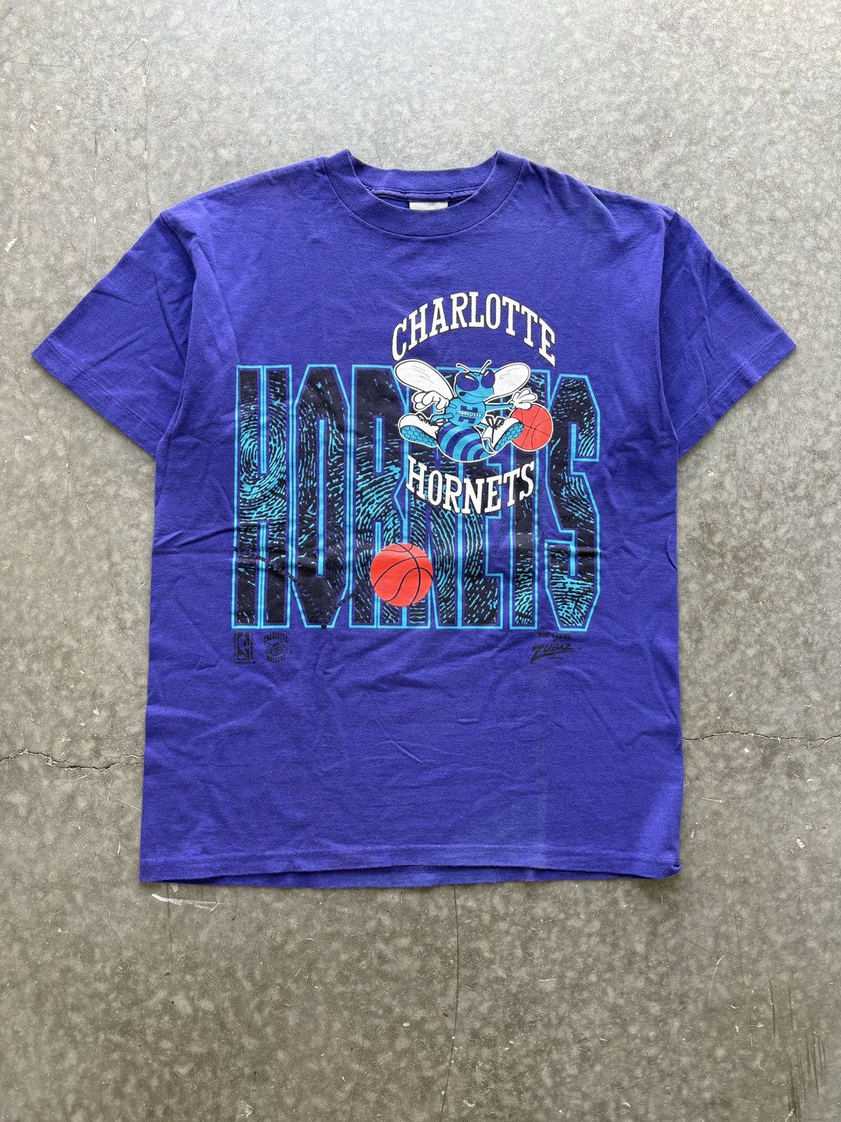 Zubaz Vintage 90s Charlotte Hornets Graphic Tee Size US L / EU 52-54 / 3 - 1 Thumbnail