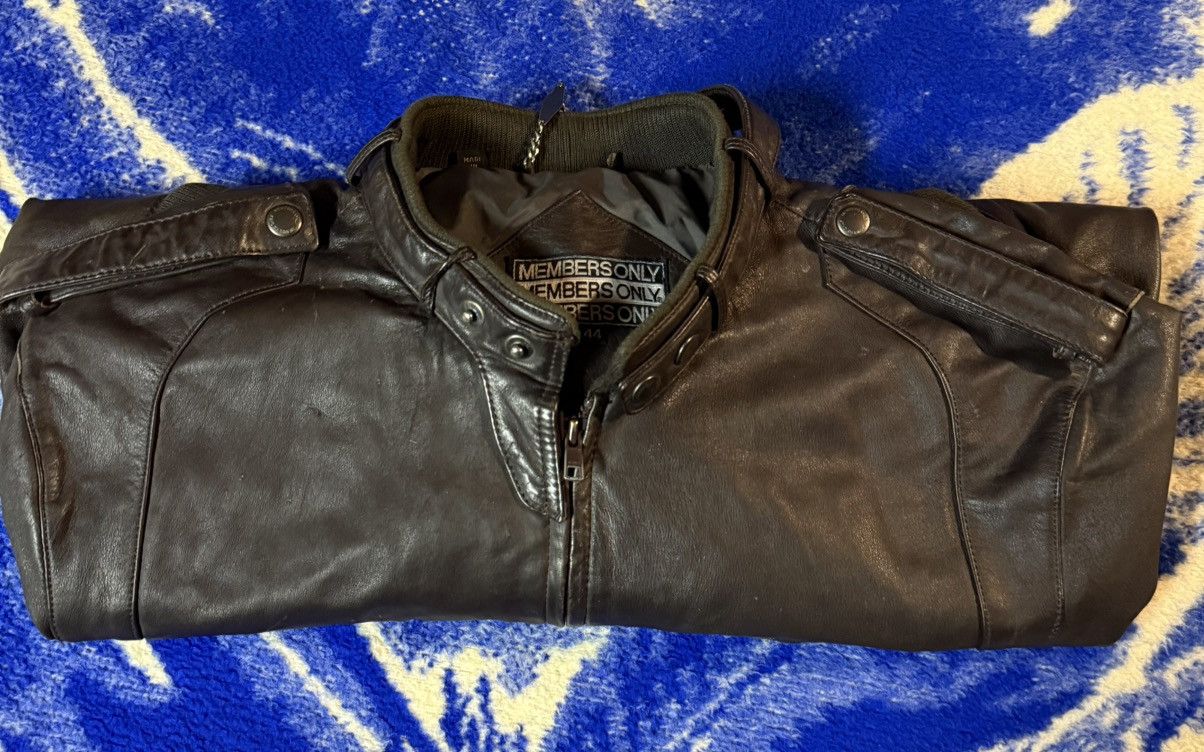 Members Only Members only brown leather bomber jacket Size US M / EU 48-50 / 2 - 10 Thumbnail