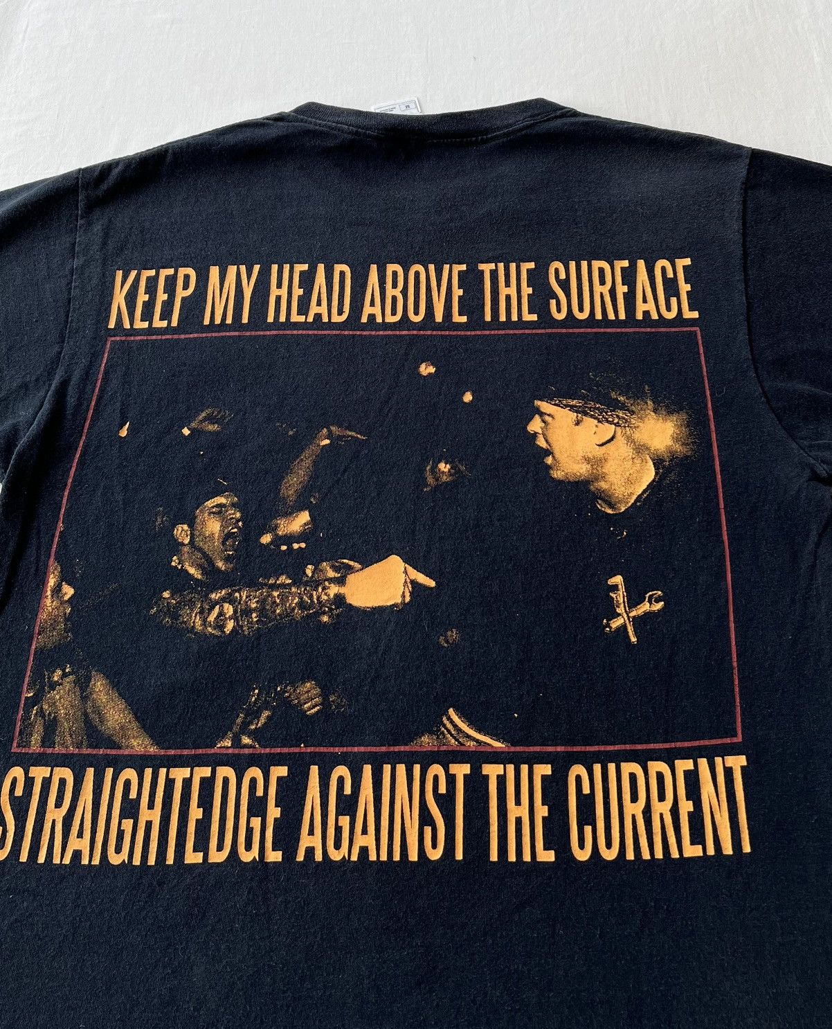 Band Tees Vintage 2000s Earth Crisis Keep My Head Above The Surface Size US M / EU 48-50 / 2 - 12 Thumbnail