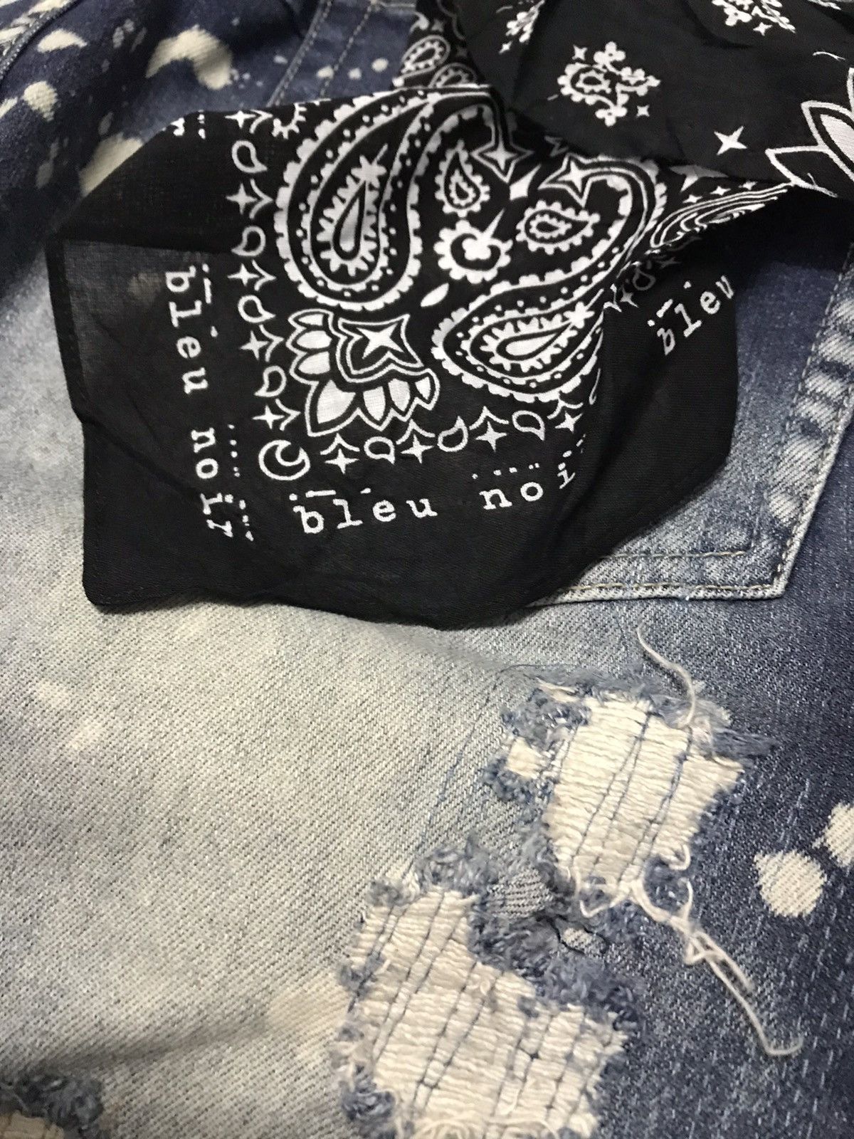 Seditionaries 🔥🔥VERY RARE🔥🔥Bleu Noir Cross Patchwork Distressed Jeans Size US 37 - 13 Thumbnail