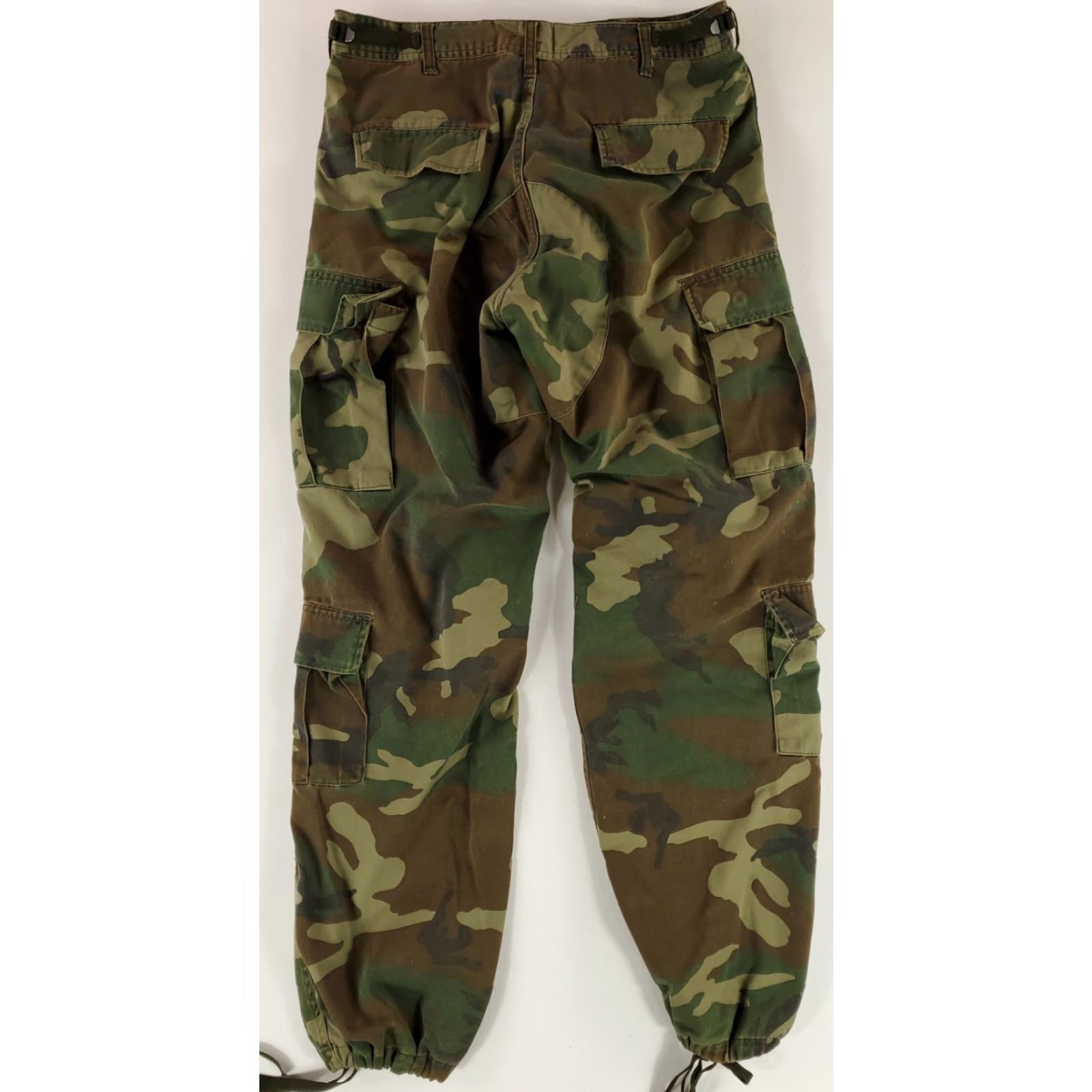 Vintage **Woodland Camo Cargo Pants Mens Regular 35 Inseam 32** User: **Woodland Camo Cargo Pants Mens Regular 35 Inseam 32** Size US 35 - 6 Thumbnail