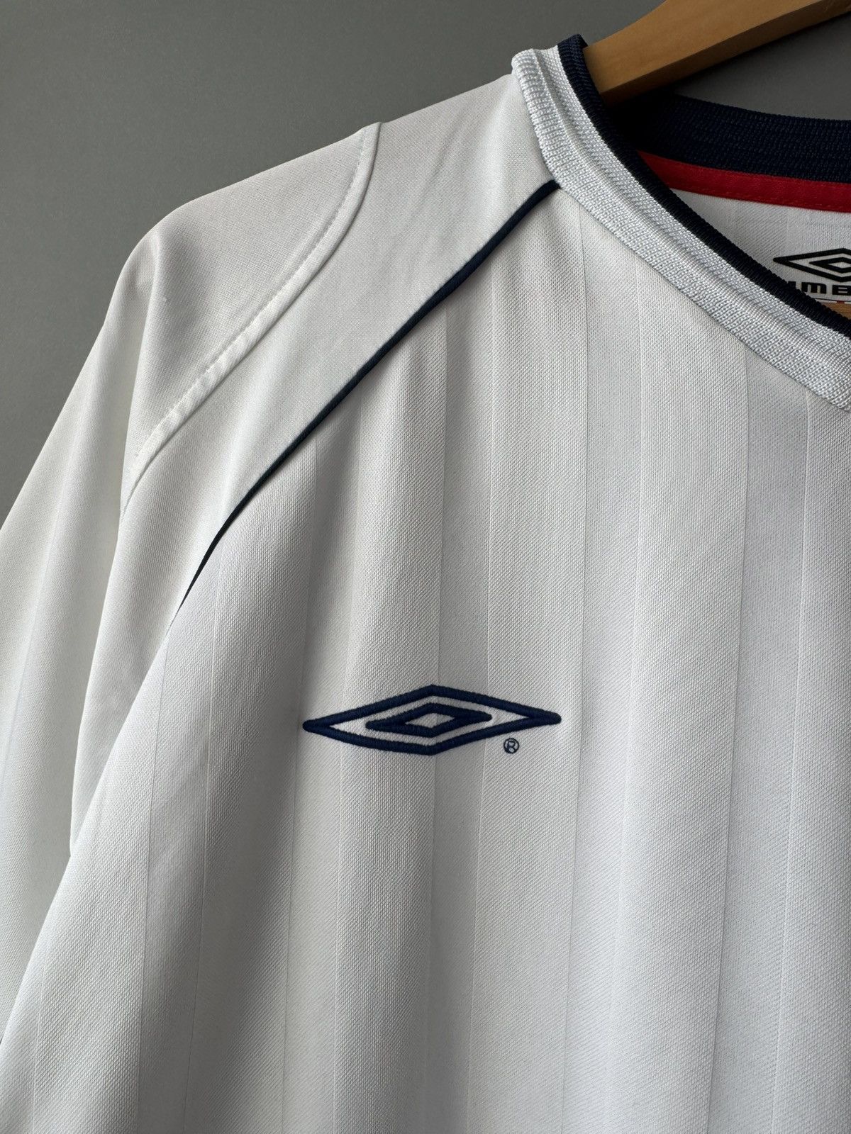 Umbro Umbro England David Beckham #7 Men's Football Soccer Jersey Size US XL / EU 56 / 4 - 4 Thumbnail