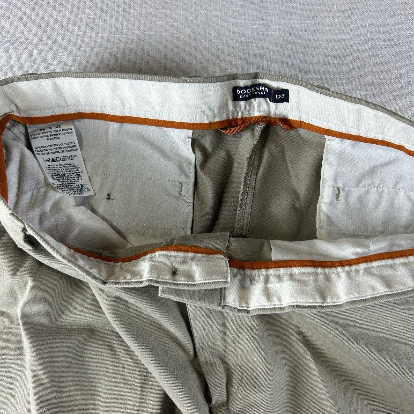 Dockers Dockers D3 Easy Care Flat Front Casual Pants Men’s 36x32 Size US 36 / EU 52 - 6 Thumbnail