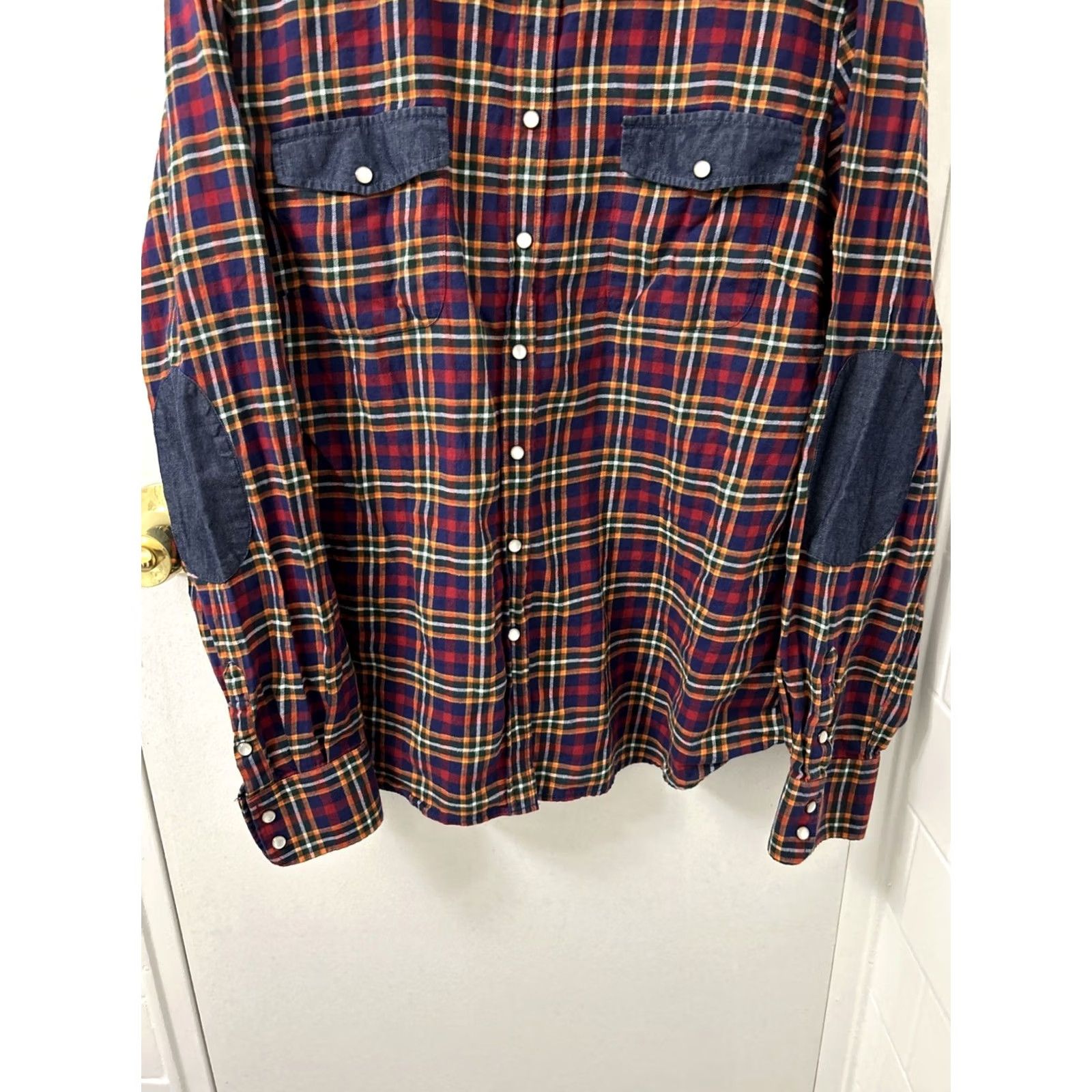 Orvis Orvis Shirt Womens L Multicolor Plaid Snap Button Down Elbow Shoulder Patch L/S Casual Travel Party/Cocktail Jacket Style Outdoor Size L / US 10 / IT 46 - 3 Thumbnail