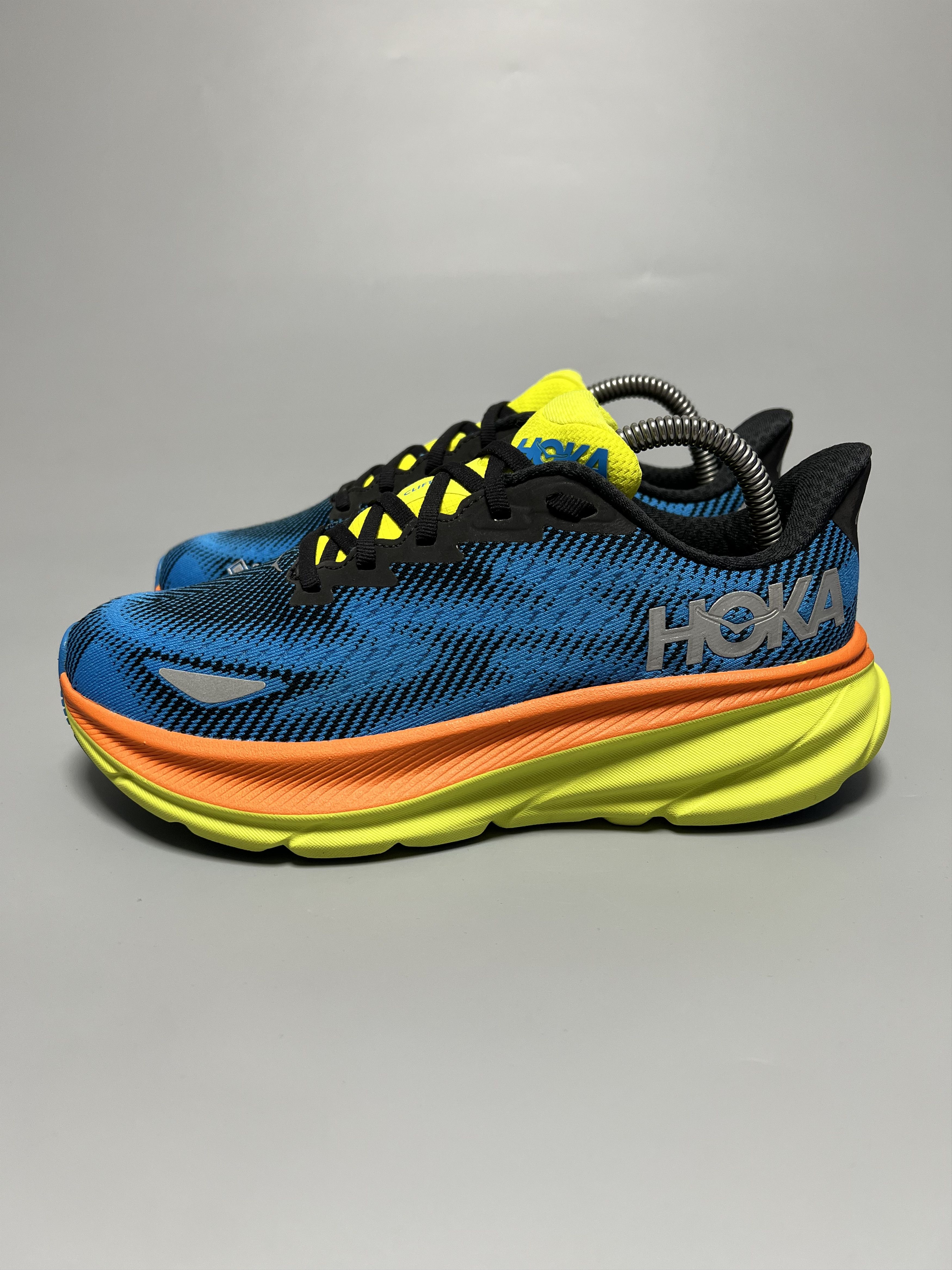 Hoka Hoka One One Clifton 9 GTX Running Shoes 1150810-BDVB Size US 7 / IT 37 - 2 Thumbnail