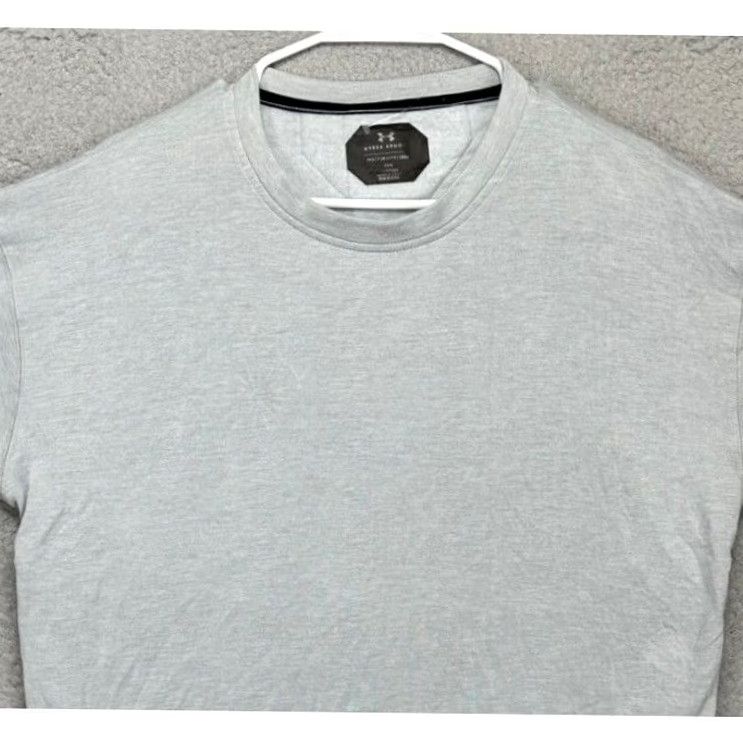 Under Armour Under Armour Sweatshirt Womens Large Unstoppable Grey Cutout Back Pullover Crew Neck Fitted Long Sleeve NEW Size L / US 10 / IT 46 - 3 Thumbnail