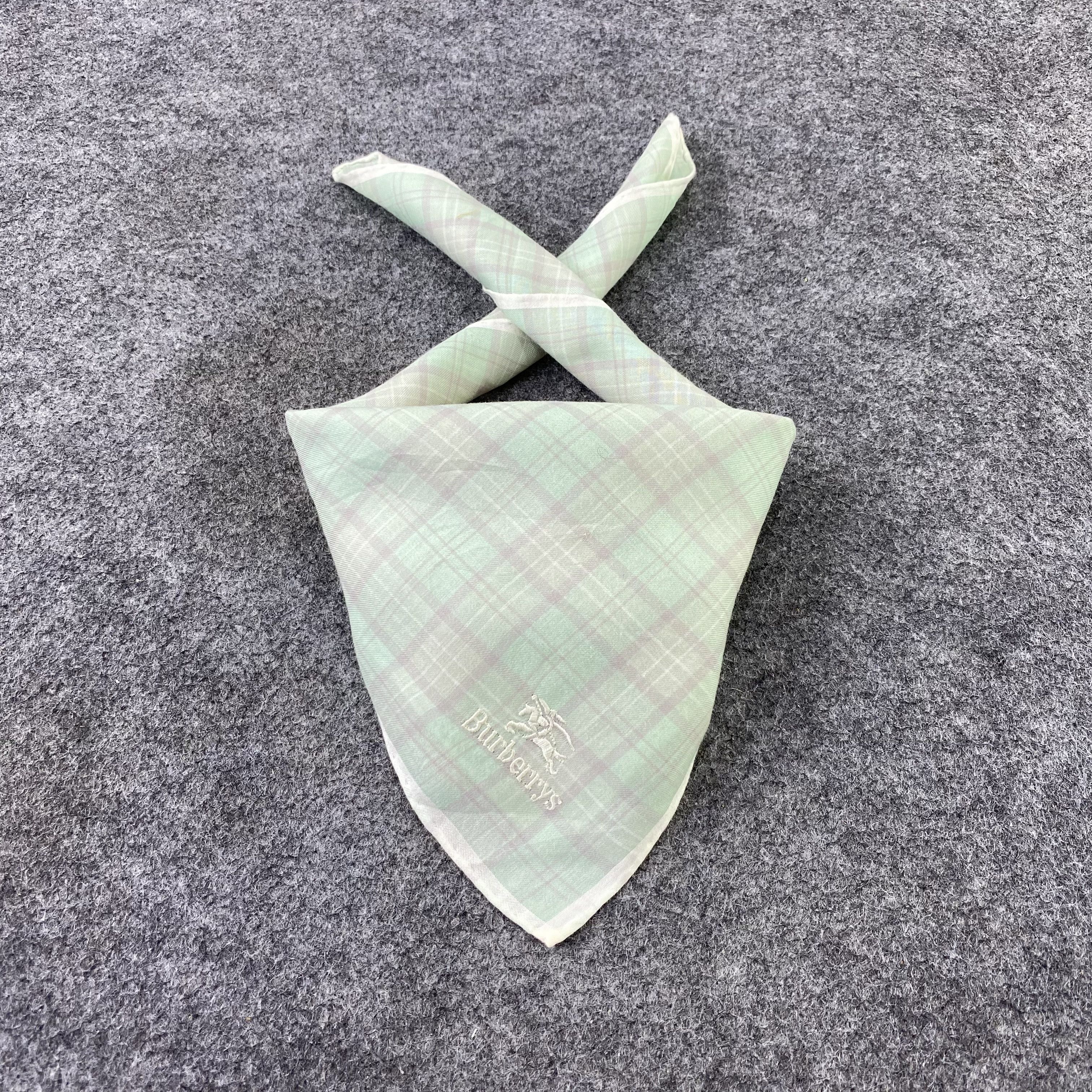 Burberry Burberry Handkerchief / Bandana / Neckerchief -B1053 Size ONE SIZE - 2 Thumbnail