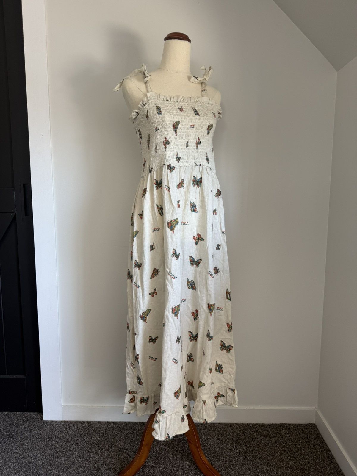 RVCA RVCA Butterfly Maxi Dress Size M / US 6-8 / IT 42-44 - 1 Thumbnail