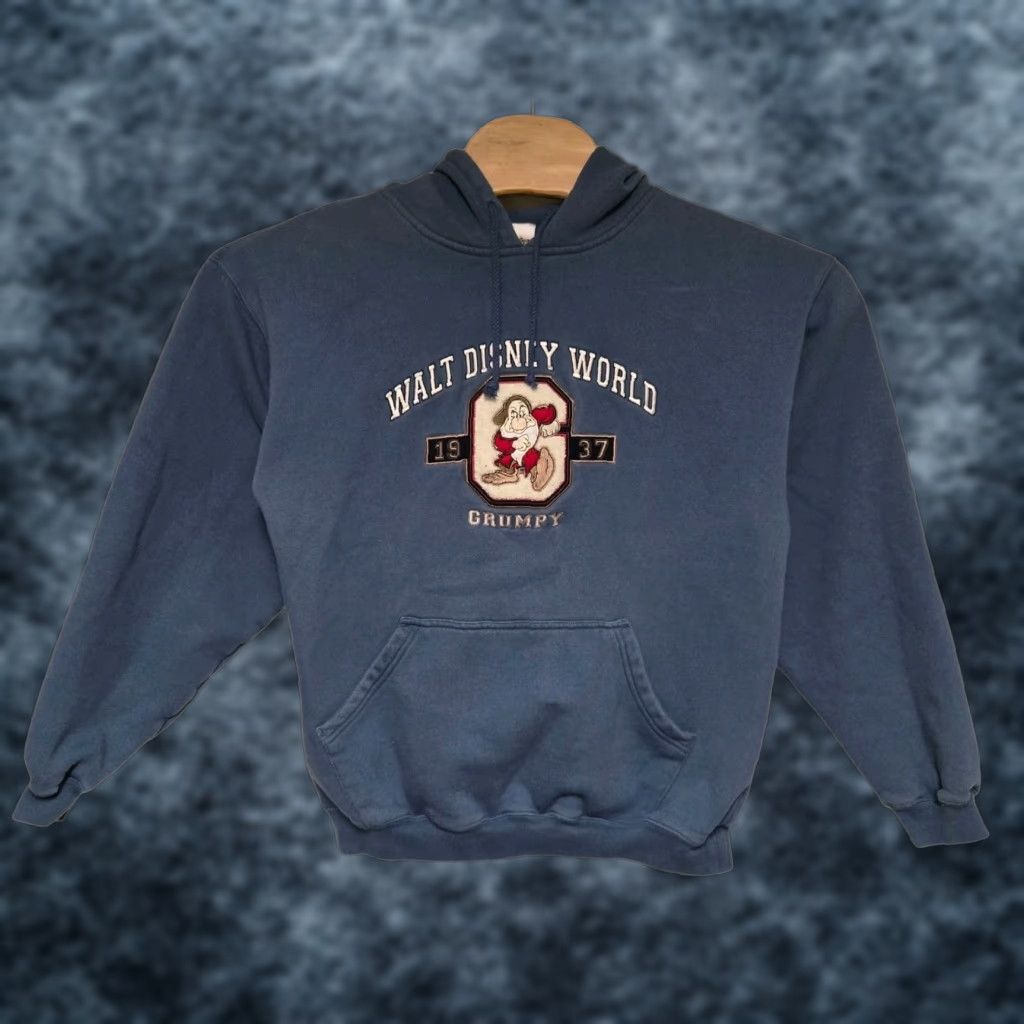 Disney VINTAGE Grumpy Walt Disney World Hoodie Men S Blue Embroidered Disneybound Pullover Sports Retro 90s Dirty? Size US S / EU 44-46 / 1 - 1 Thumbnail